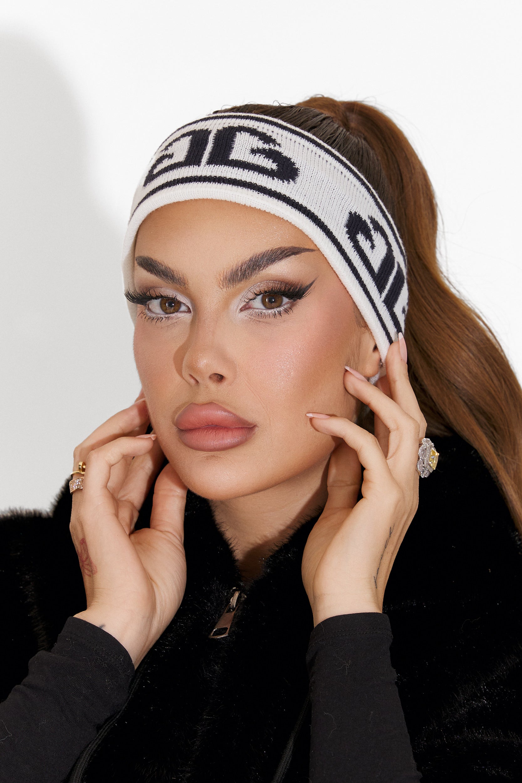 Kasra Bogas Casual White Navy Blue Headband for Women