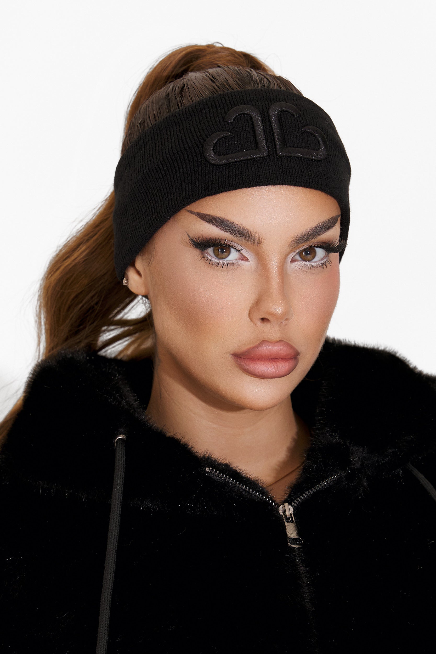 Sharaya Bogas Black Casual Ladies Headband