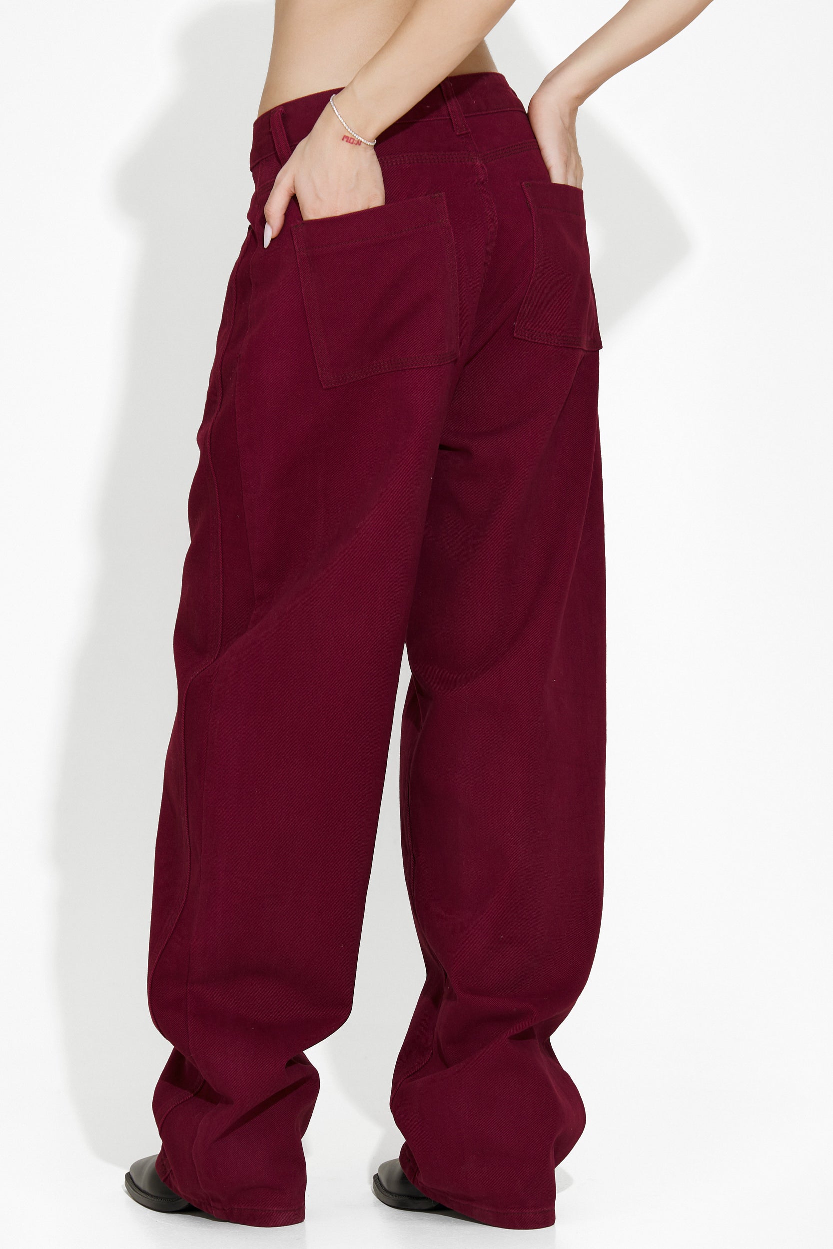 Casual burgundy Jacklyn Bogas women's jeans