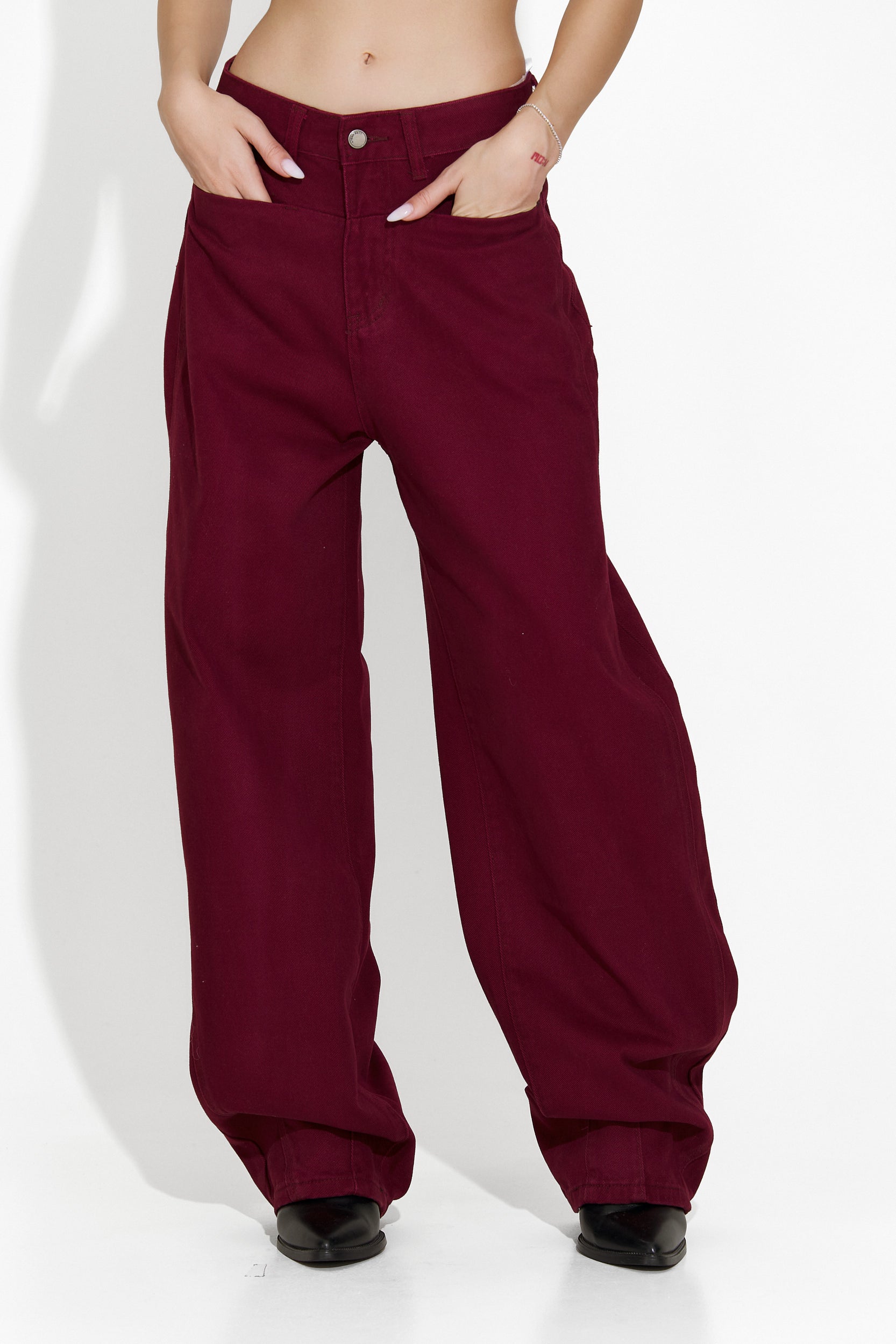 Casual burgundy Jacklyn Bogas women's jeans