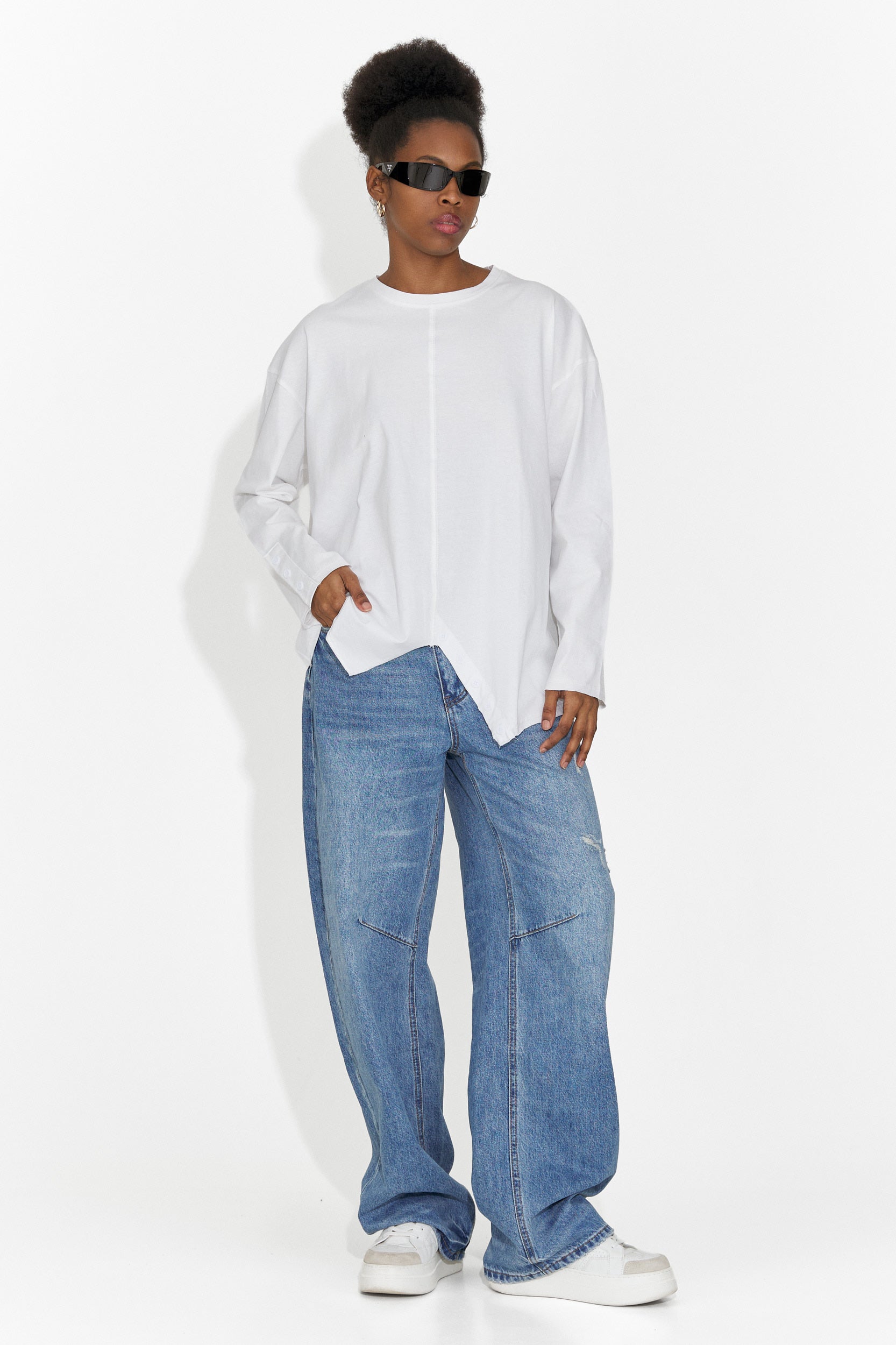 Bluza dama casual alba Chandana Bogas