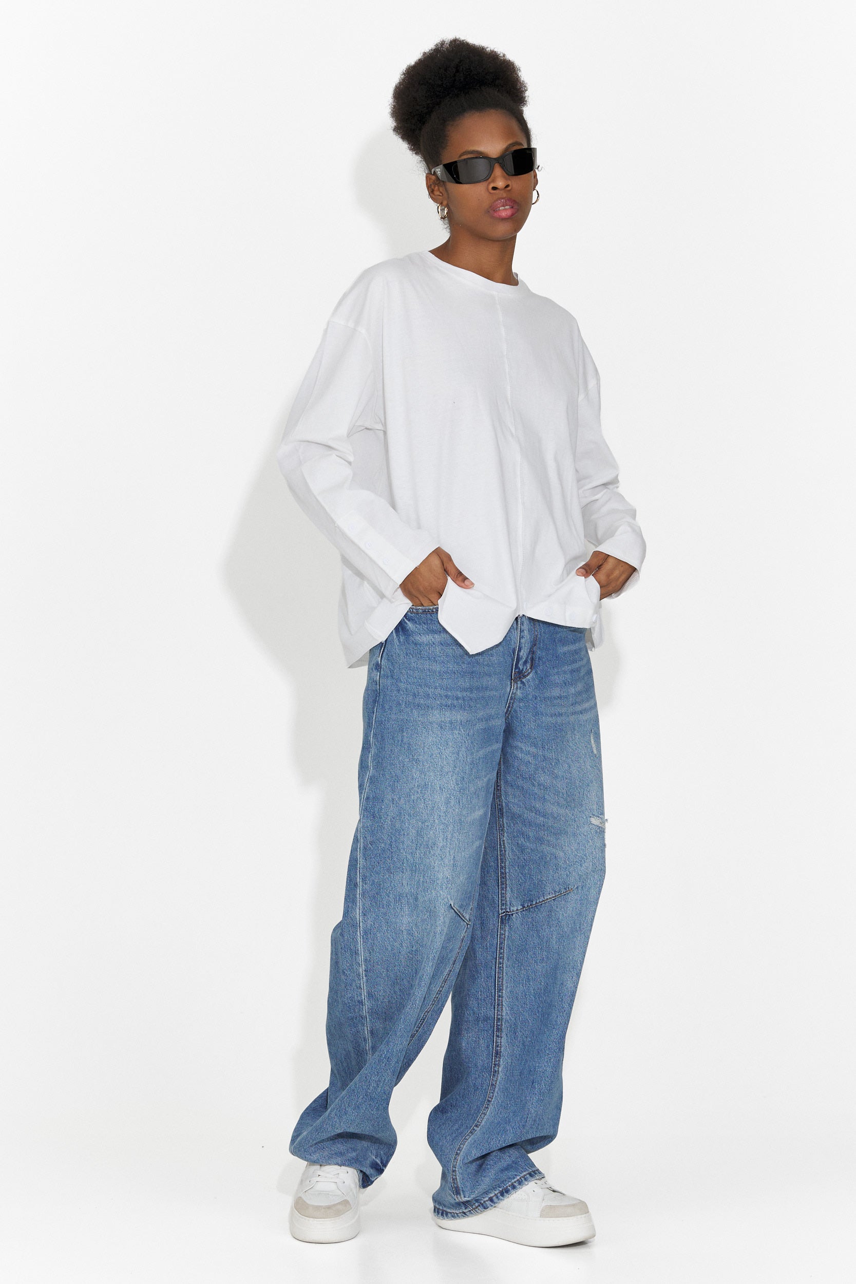 Bluza dama casual alba Chandana Bogas