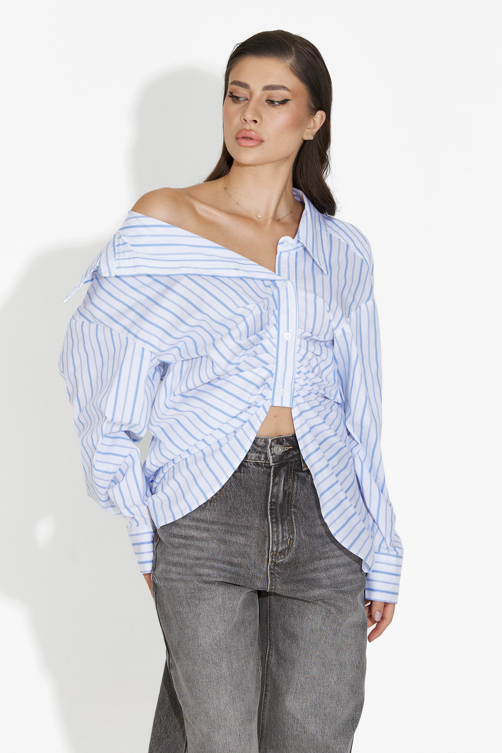 Voncile Bogas Casual White Women's Shirt