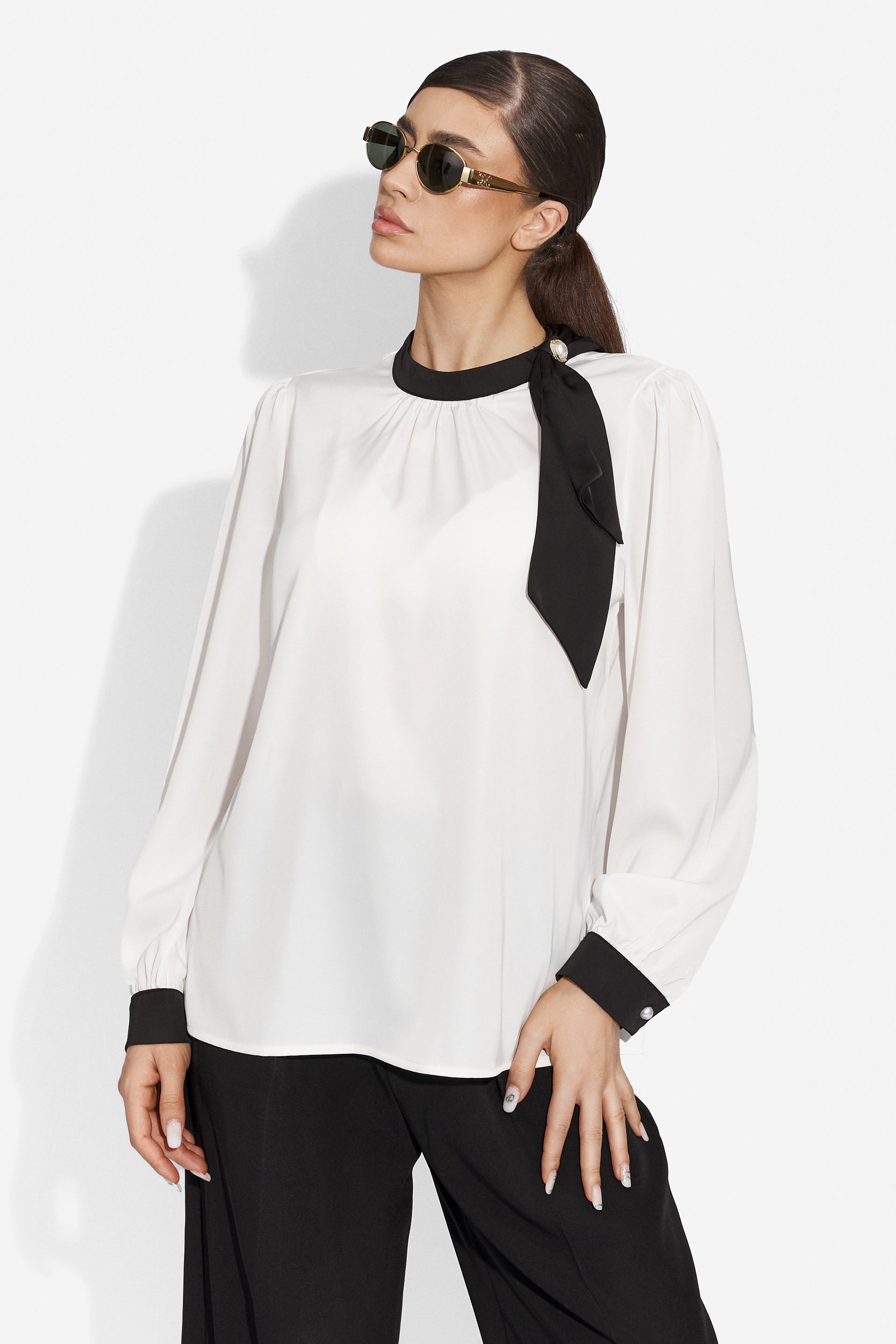 Ladies elegant white shirt Kemiti Bogas