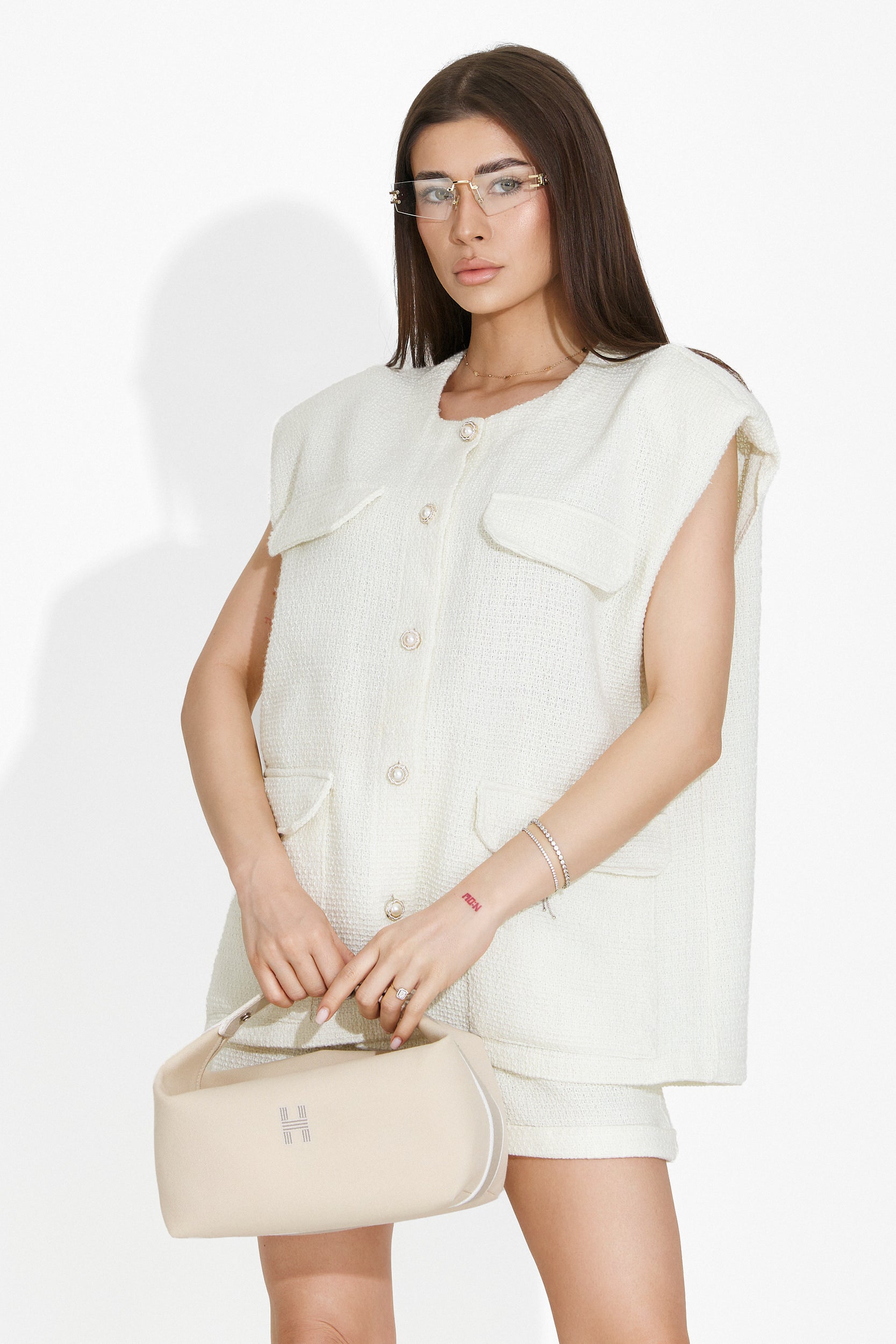 Ramonita Bogas Beige Pants Suit