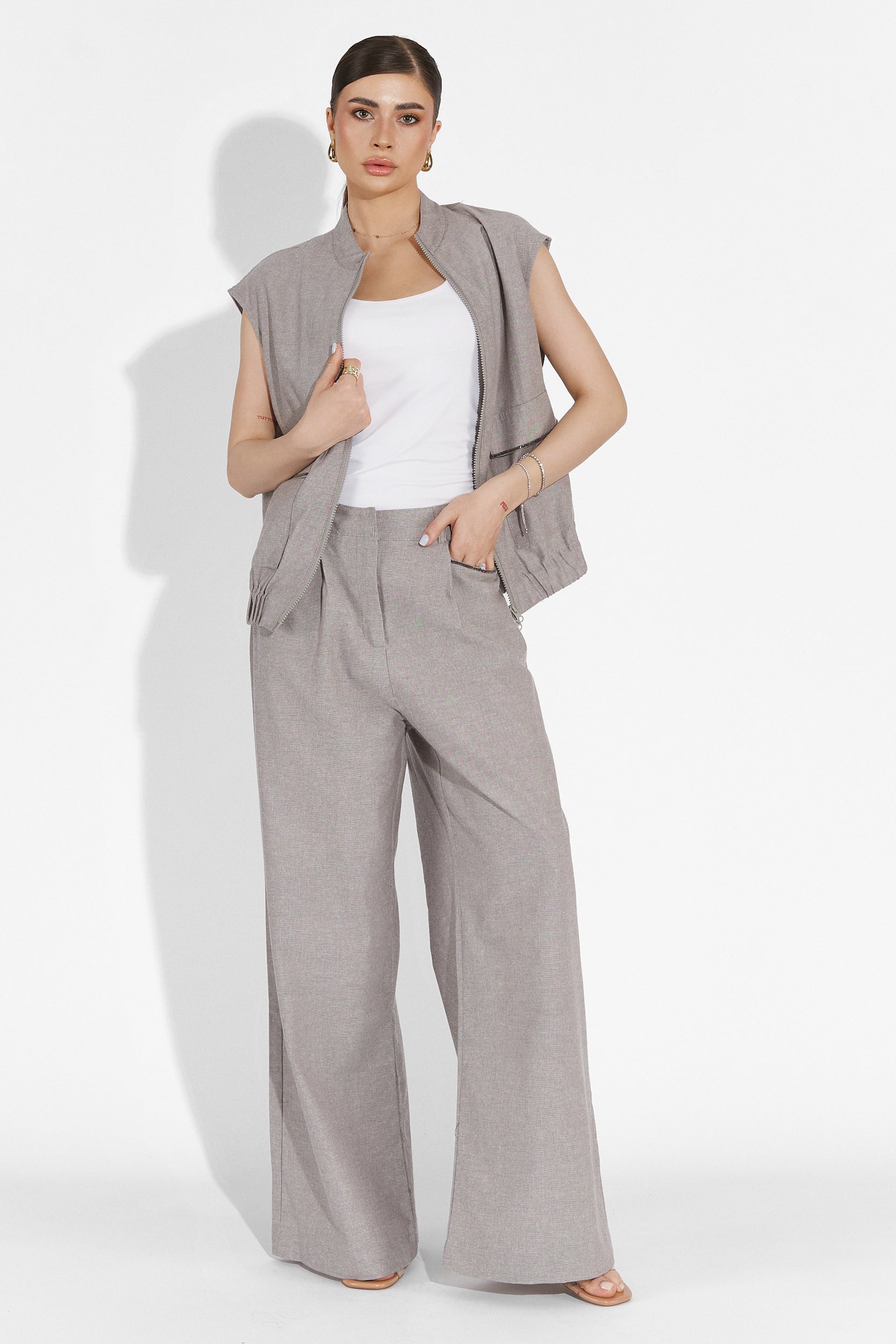 Onulko Bogas Gray Pants Suit