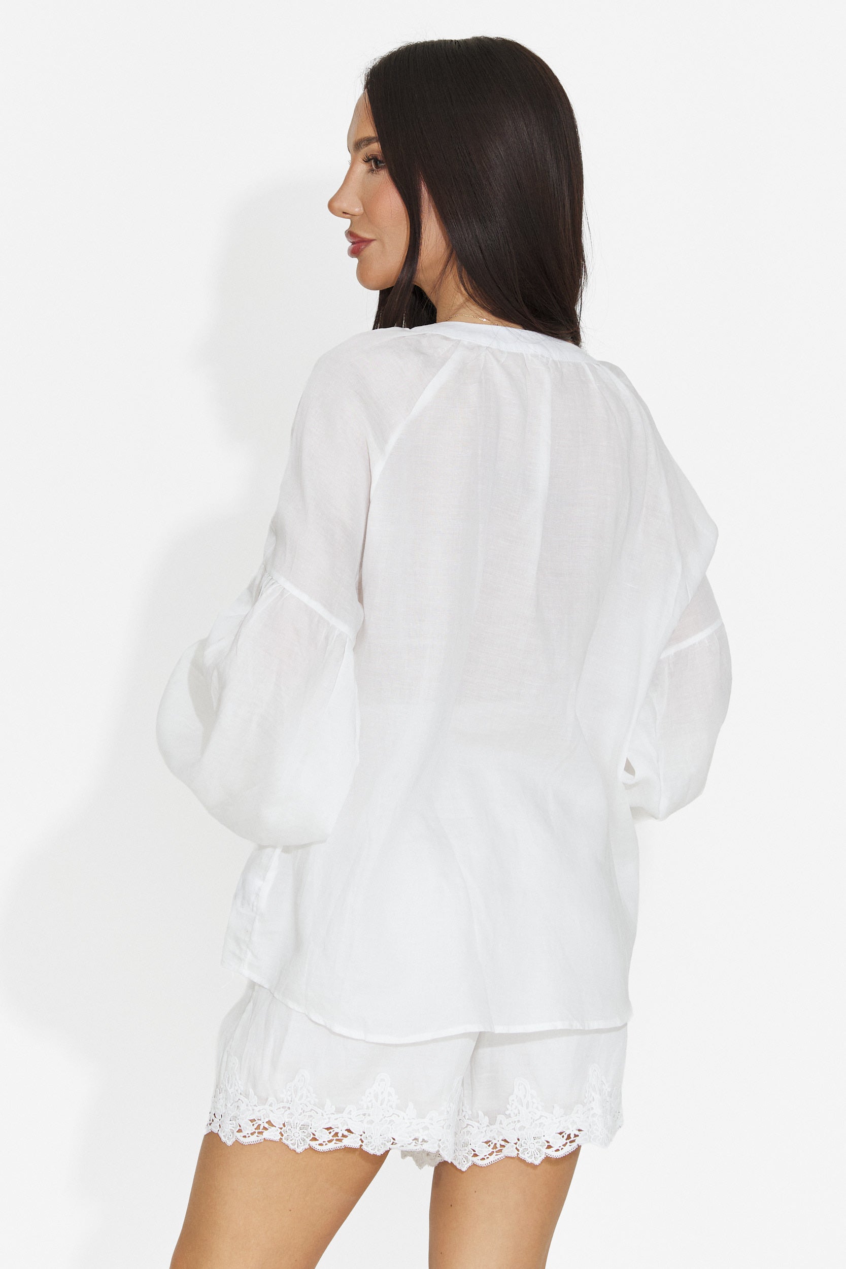 Compleu dama casual alb Merliana Bogas