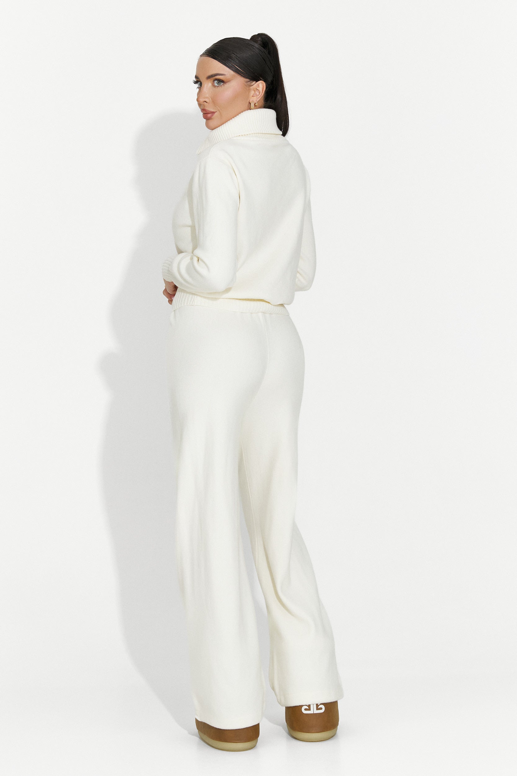 Women's casual beige set Glenira Bogas