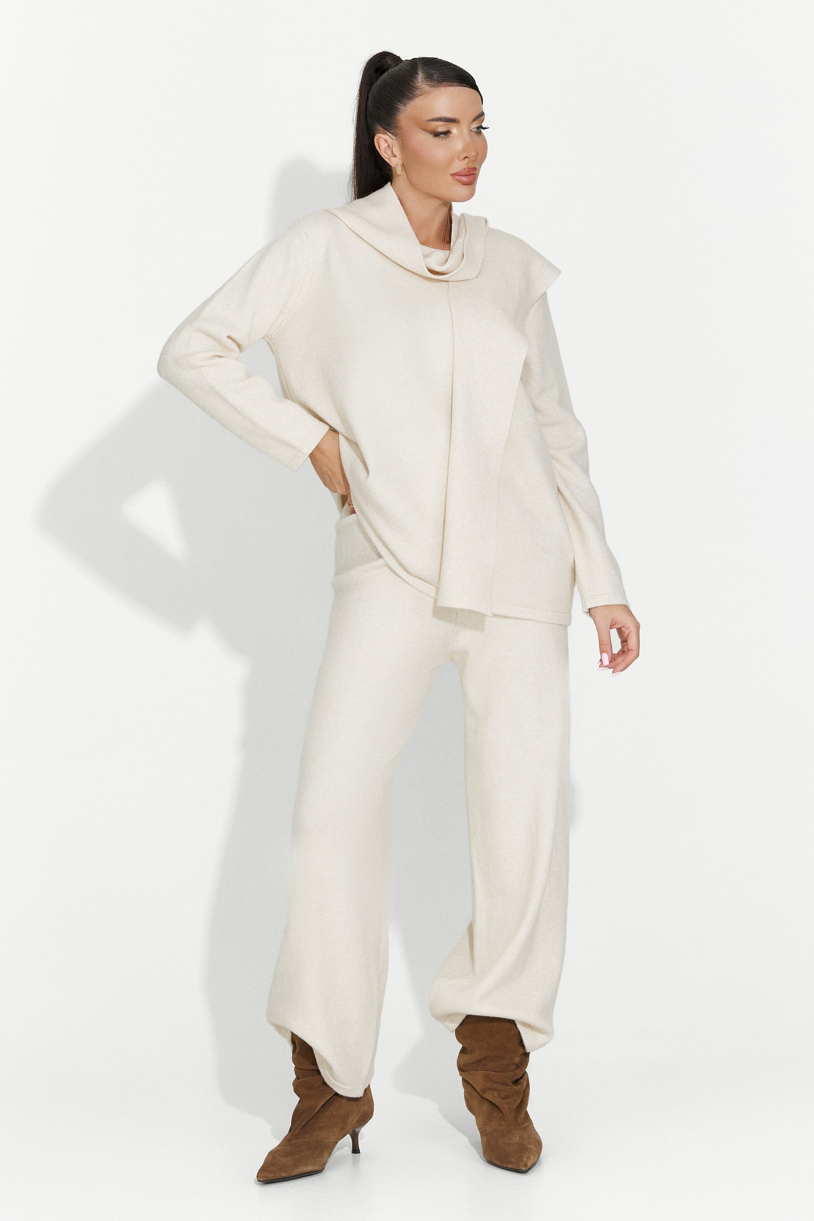 Compleu dama casual bej Vencilie Bogas