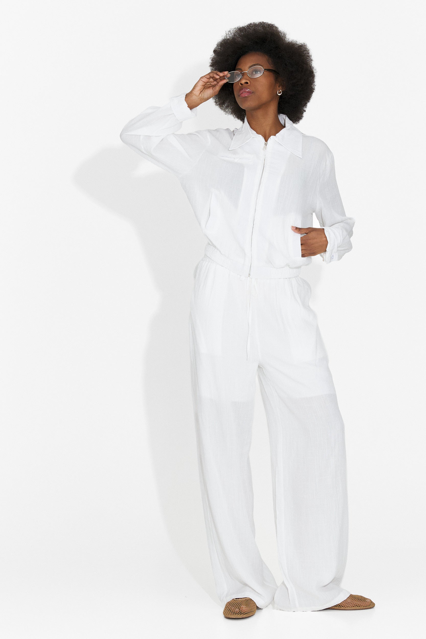 Compleu dama cu pantaloni alb Tulip Bogas