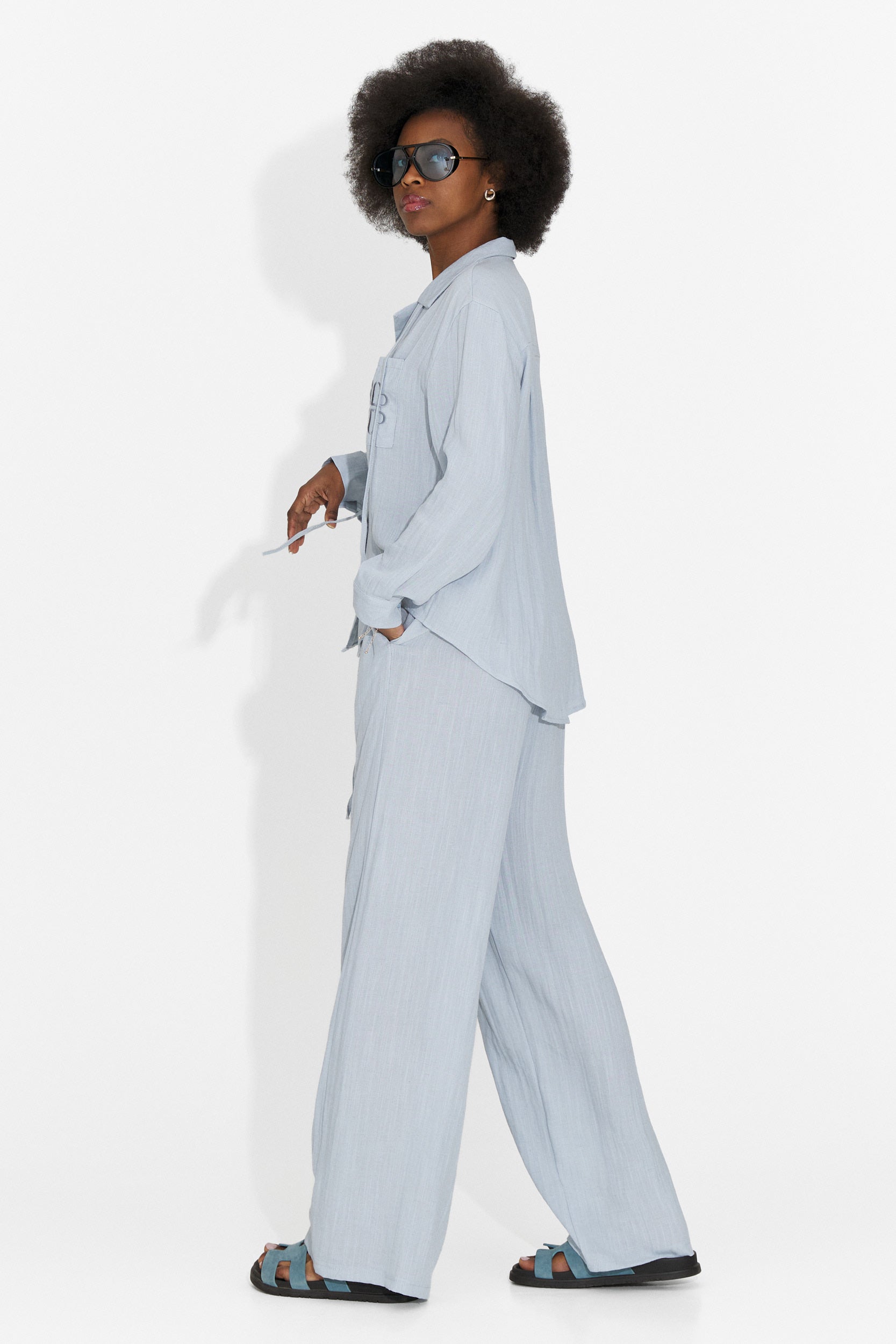 Compleu dama cu pantaloni bleu Aralia Bogas