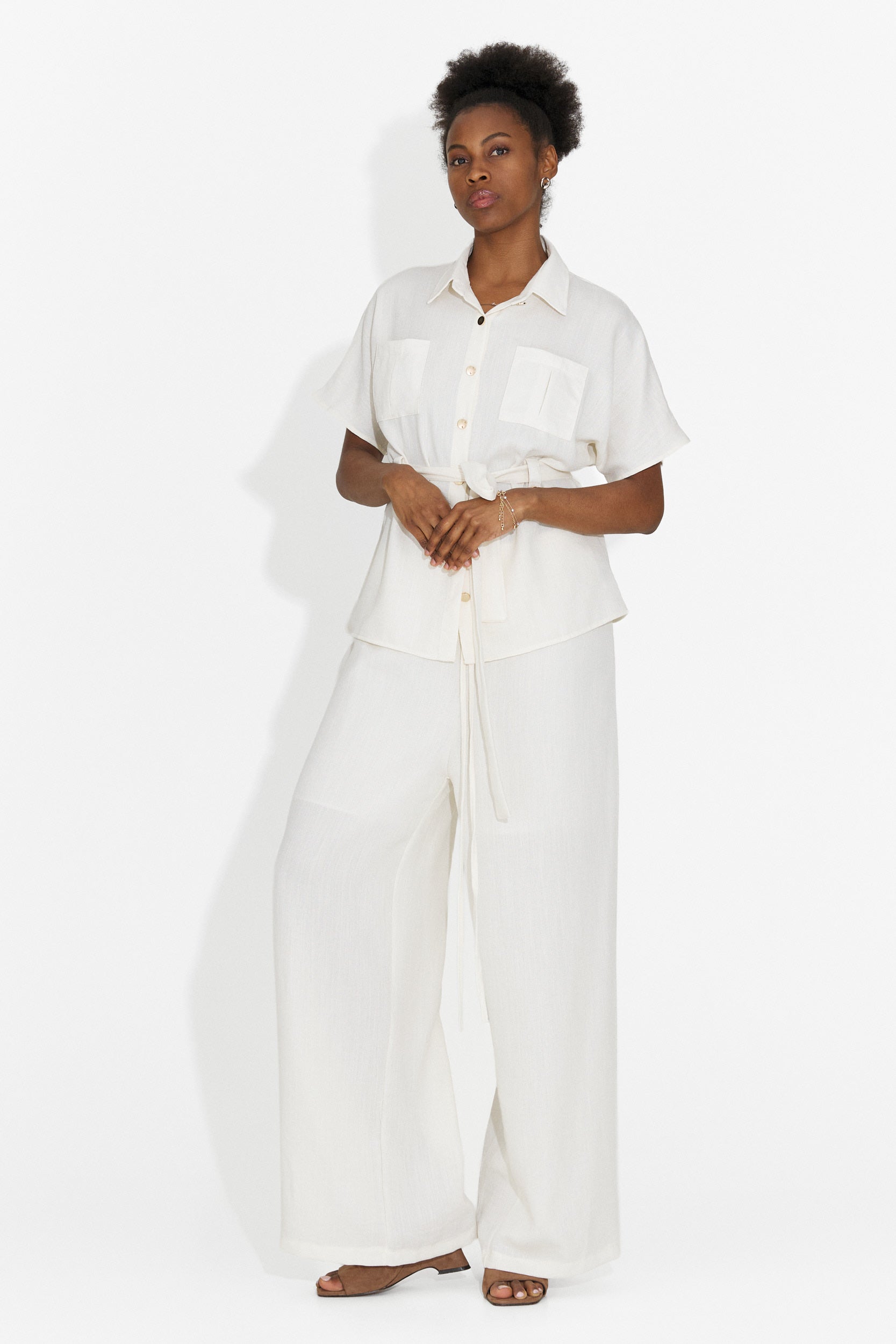 Compleu dama cu pantaloni crem Sendy Bogas