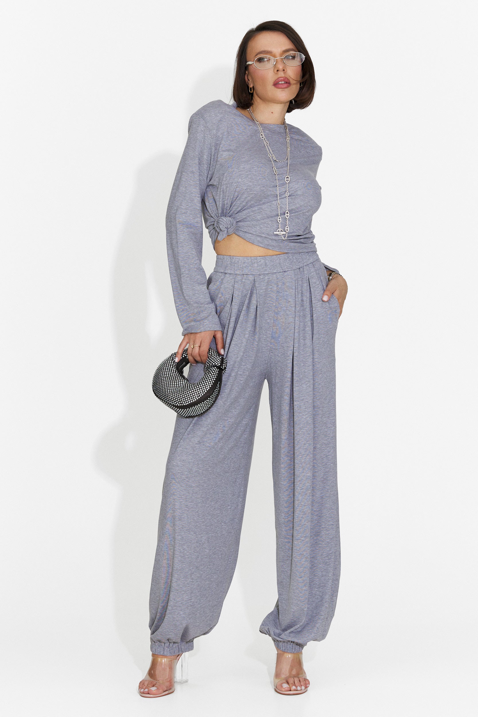 Compleu dama cu pantaloni gri Namay Bogas
