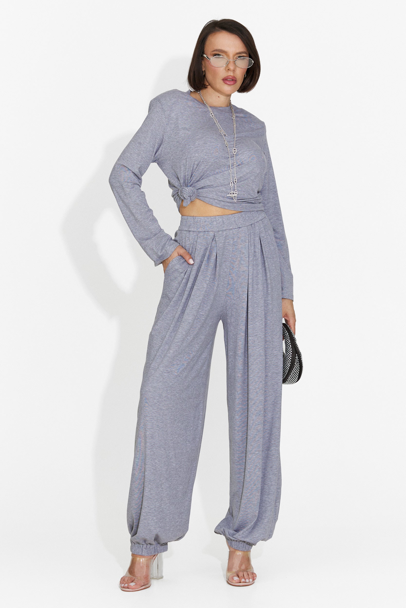 Compleu dama cu pantaloni gri Namay Bogas