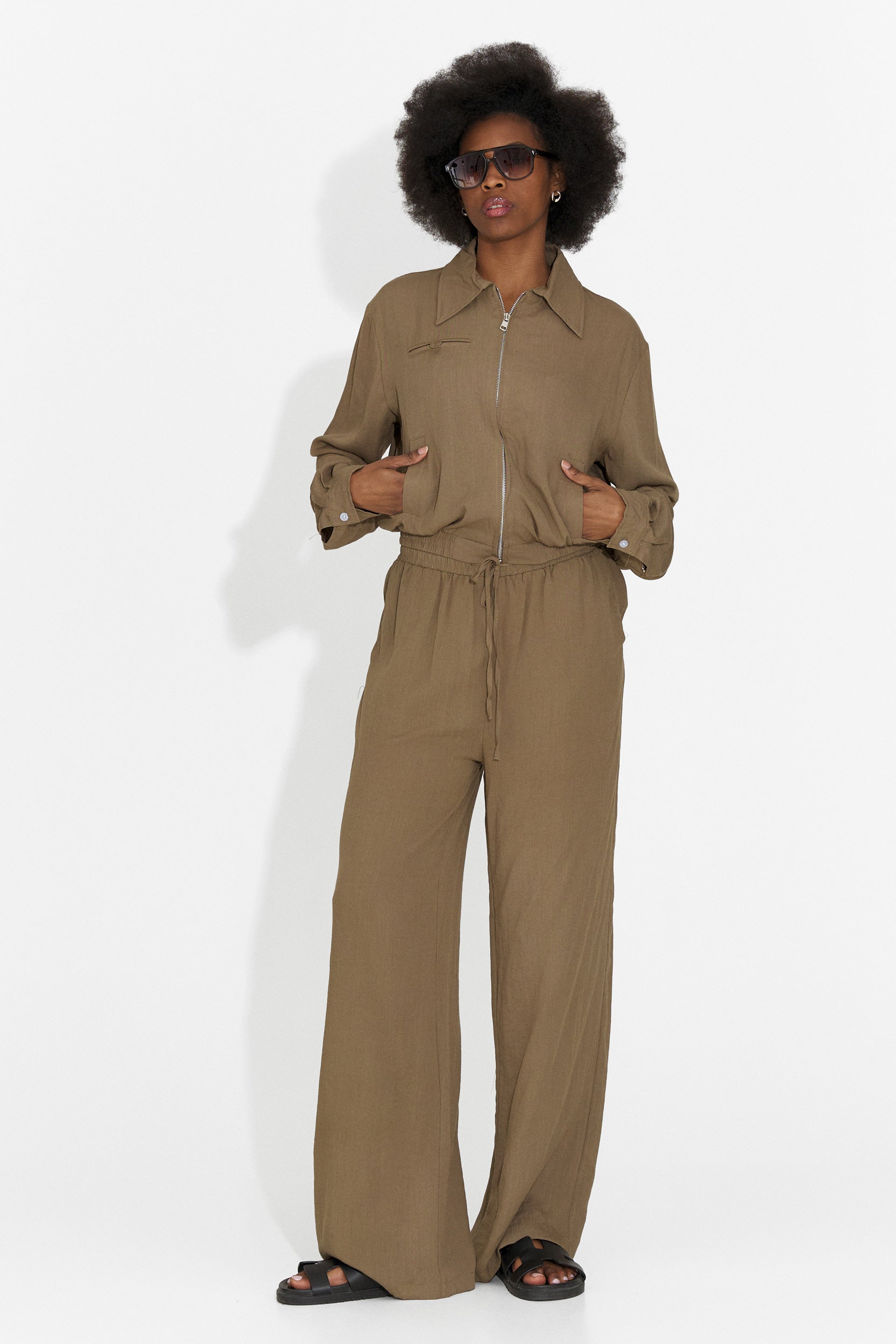 Compleu dama cu pantaloni maro Tulip Bogas