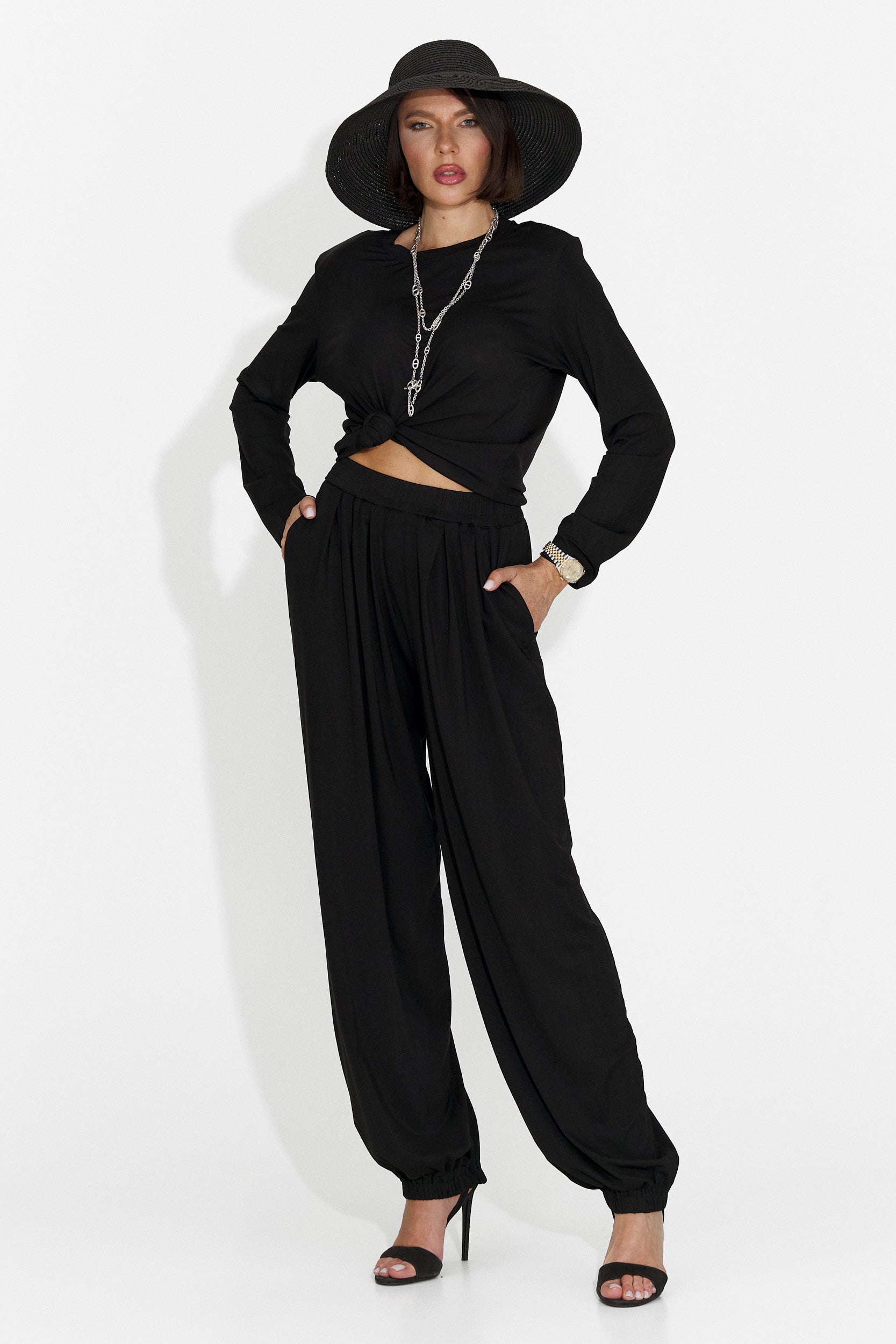 Compleu dama cu pantaloni negru Namay Bogas