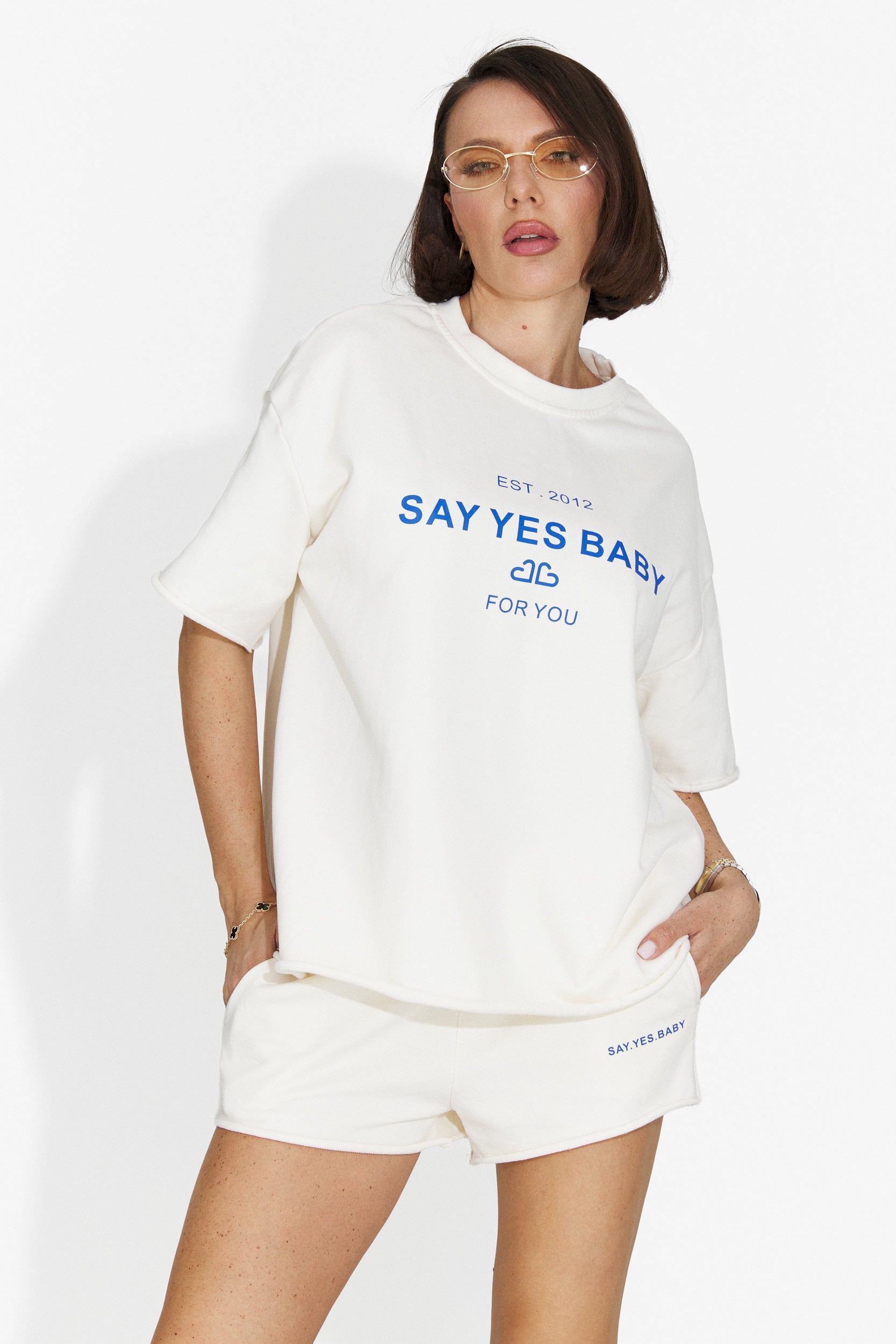 Compleu dama cu pantaloni scurti bej Casiana Bogas