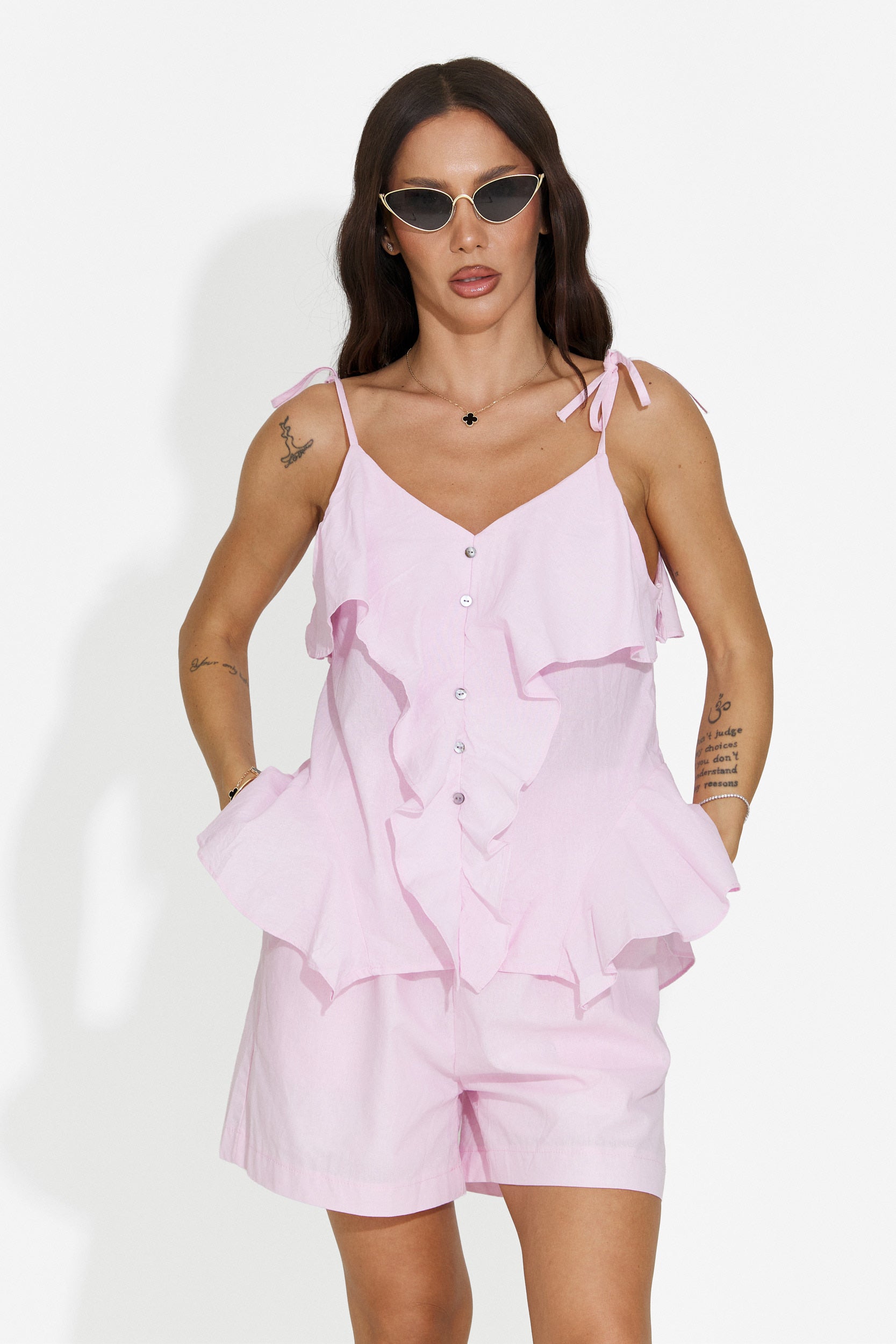 Compleu dama cu pantaloni scurti roz Kanelia Bogas