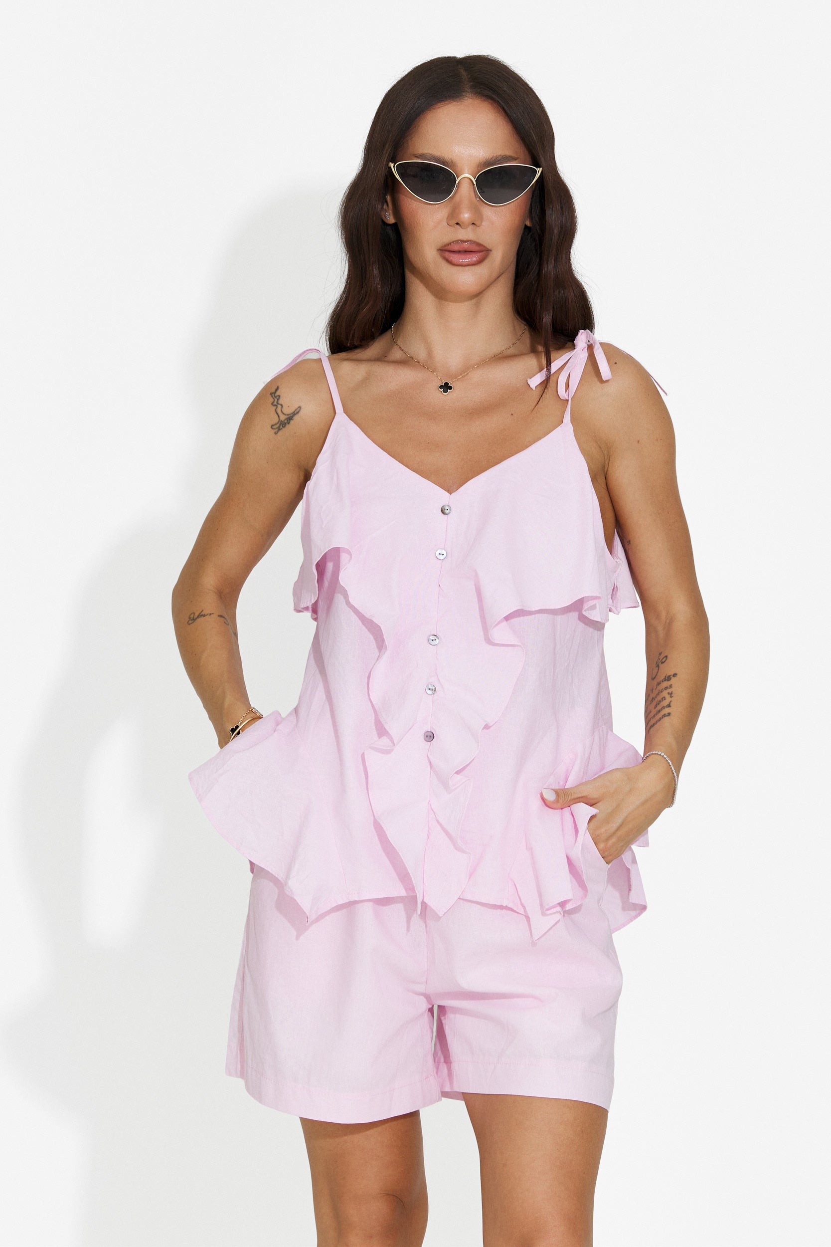 Compleu dama cu pantaloni scurti roz Kanelia Bogas