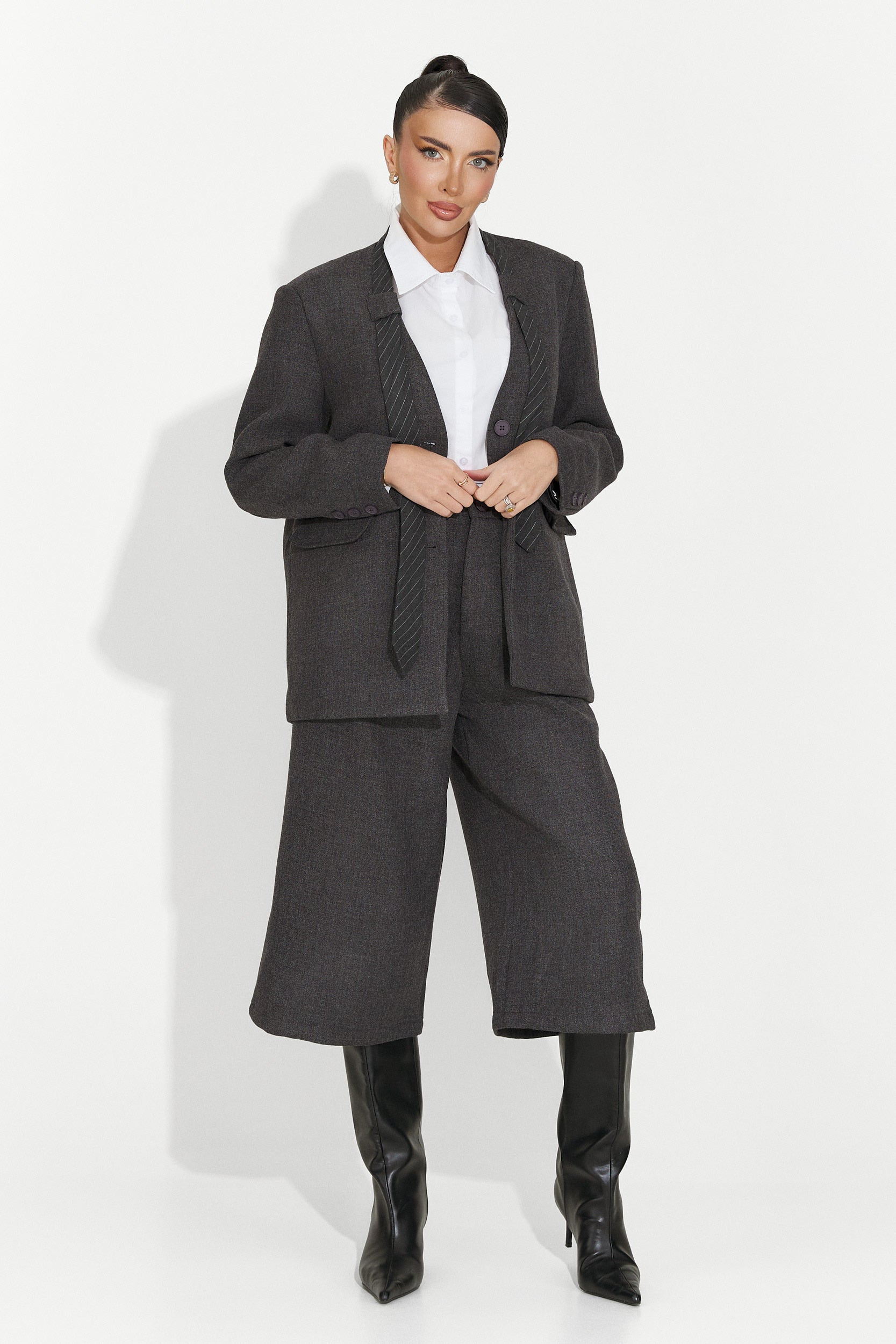 Women's suit pants + jacket + gray tie Astonia Bogas