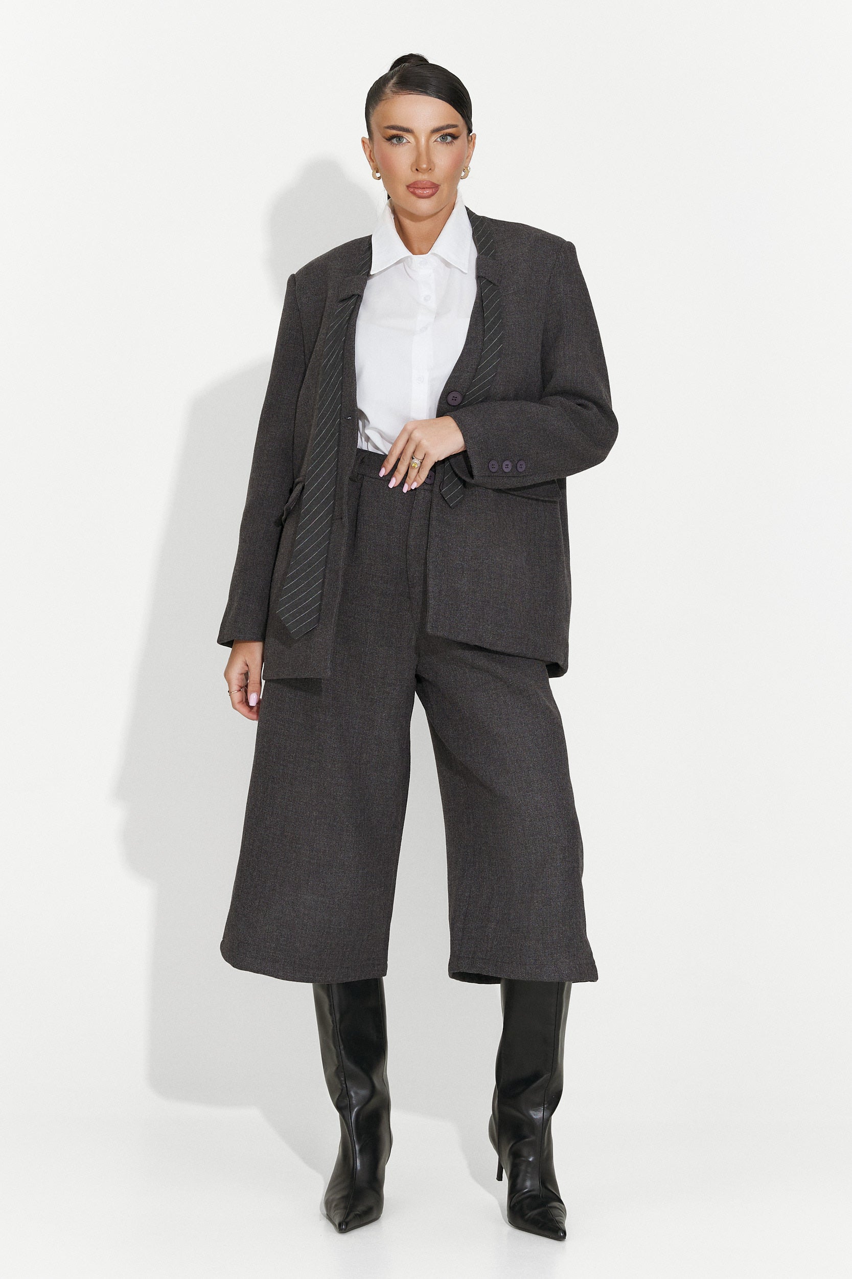 Women's suit pants + jacket + gray tie Astonia Bogas