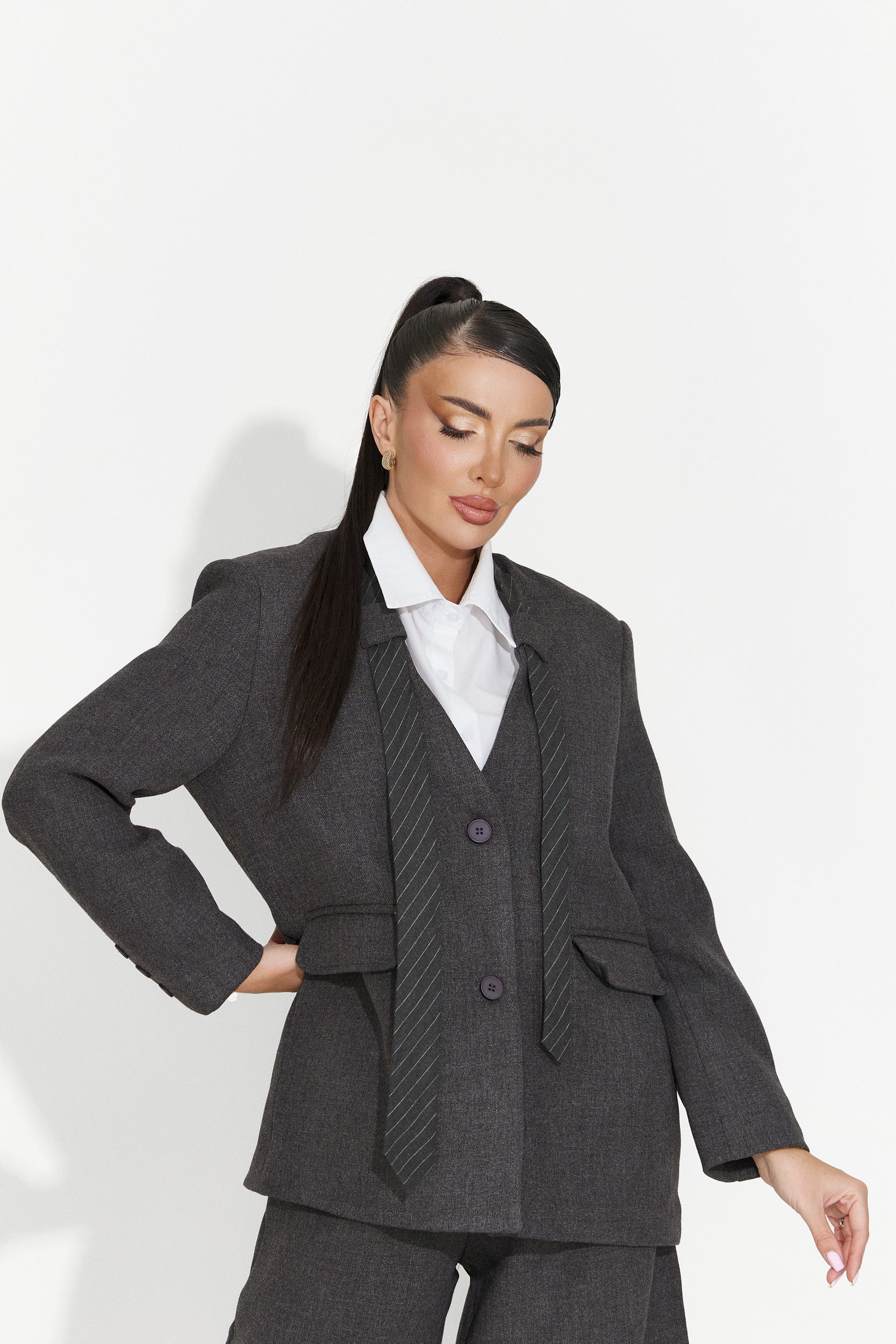 Women's suit pants + jacket + gray tie Astonia Bogas