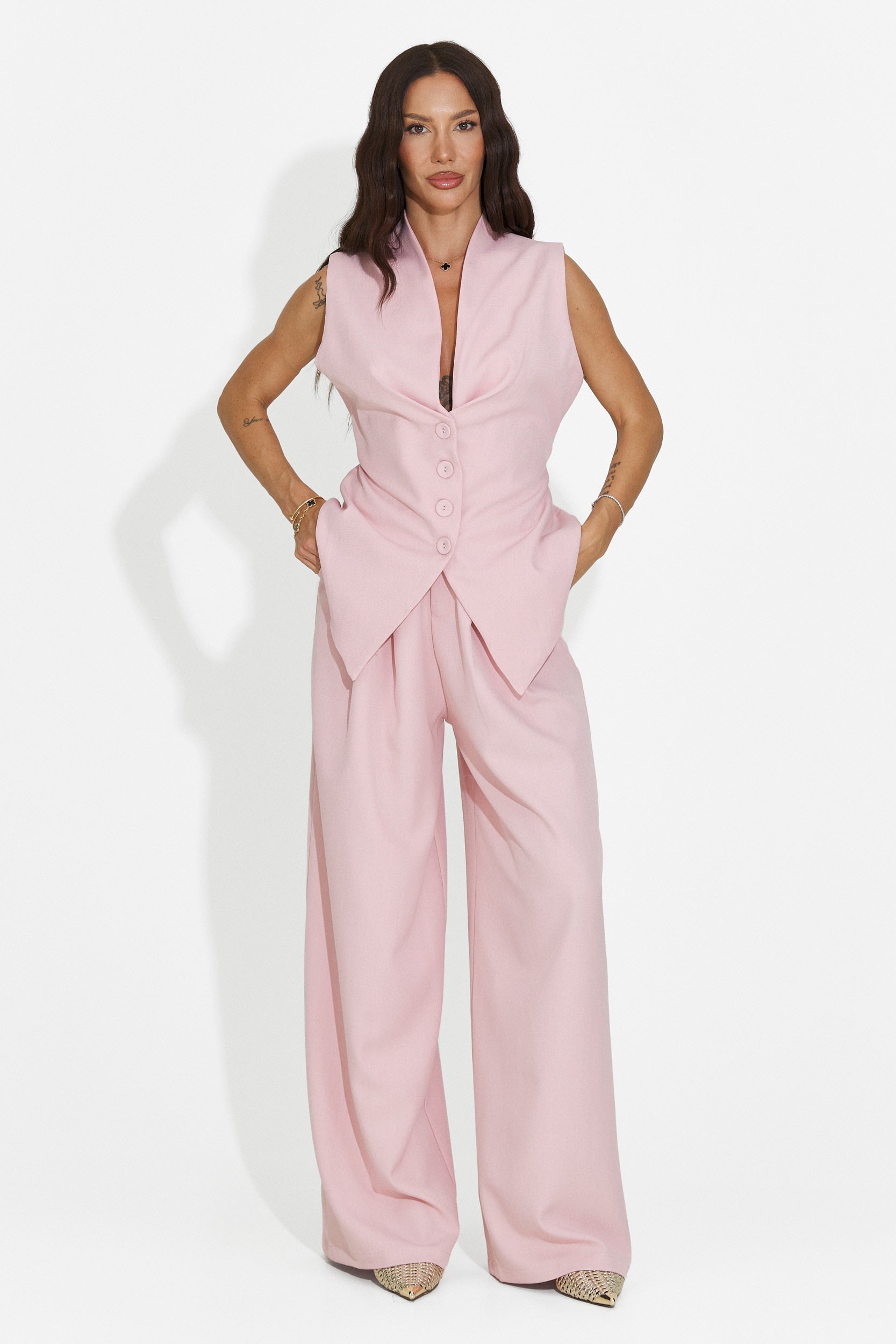Compleu dama vesta + pantaloni roz Chelora Bogas
