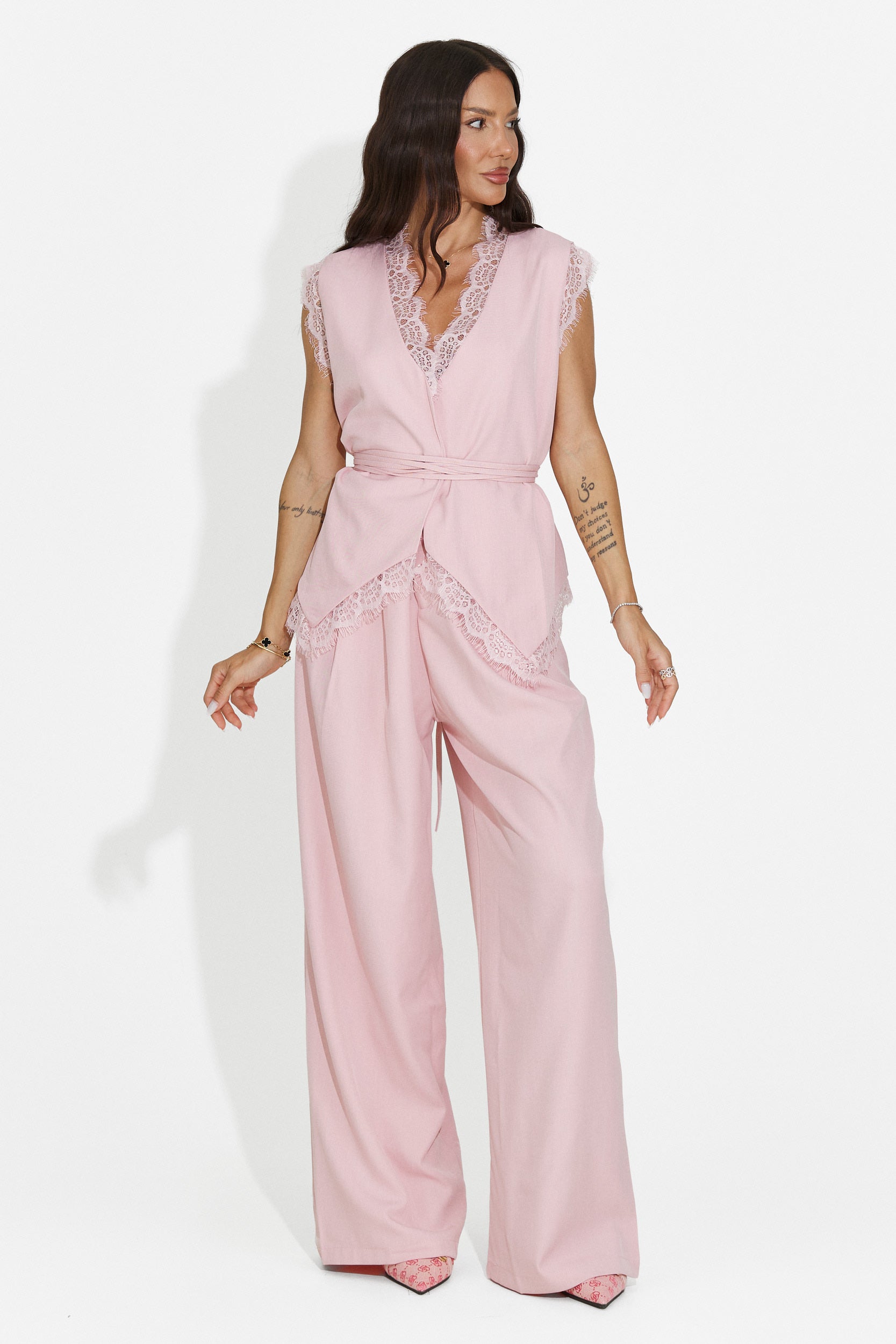 Compleu dama vesta + pantaloni roz Felania Bogas
