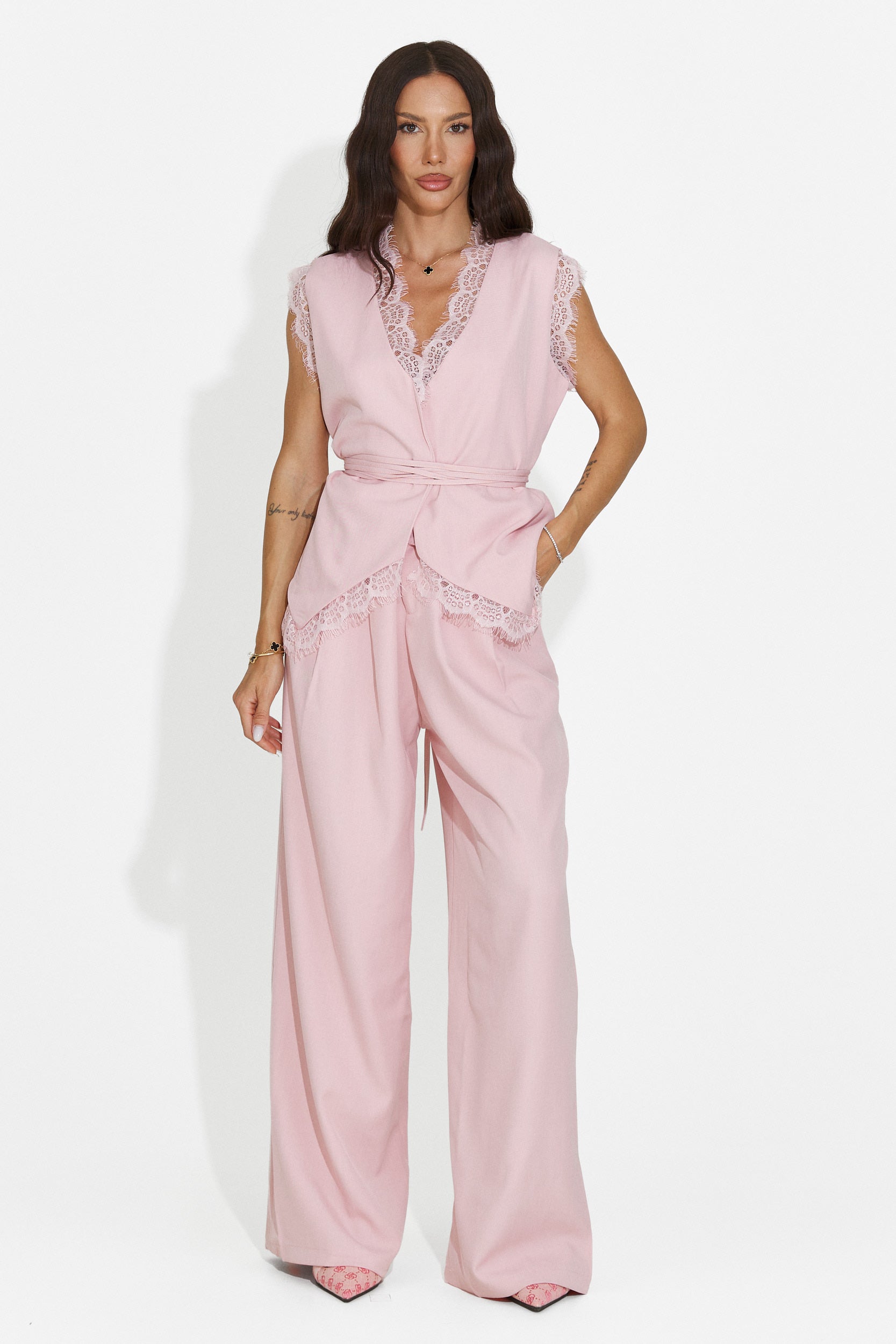 Compleu dama vesta + pantaloni roz Felania Bogas