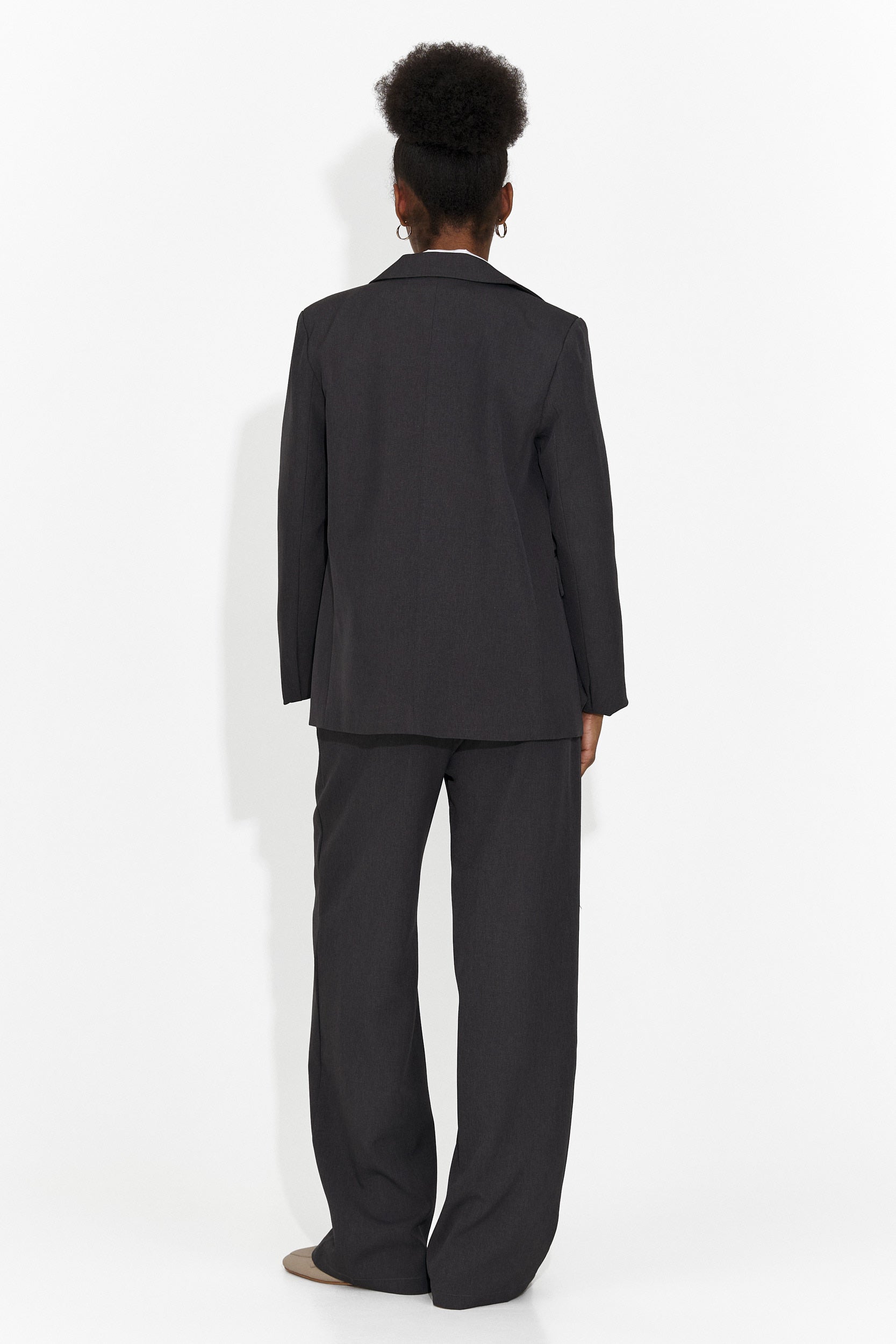 Costum 4 piese pantaloni + vesta + sacou + cravata gri Meldora