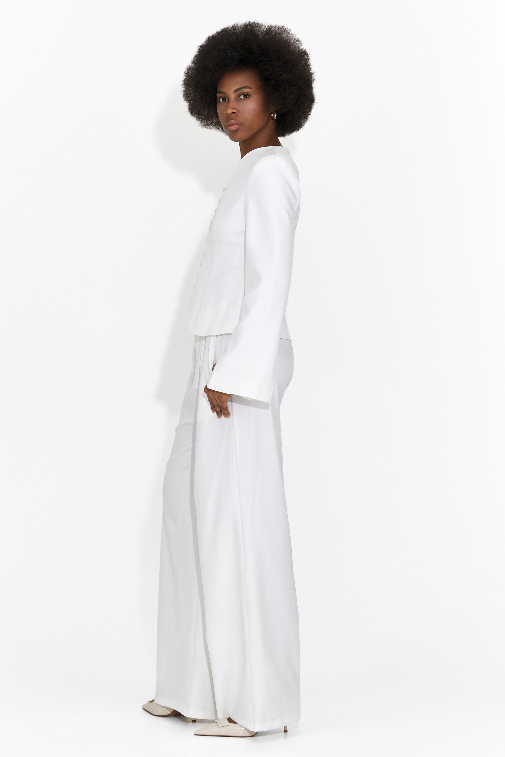 Costum cu pantaloni elegant alb Jayne Bogas