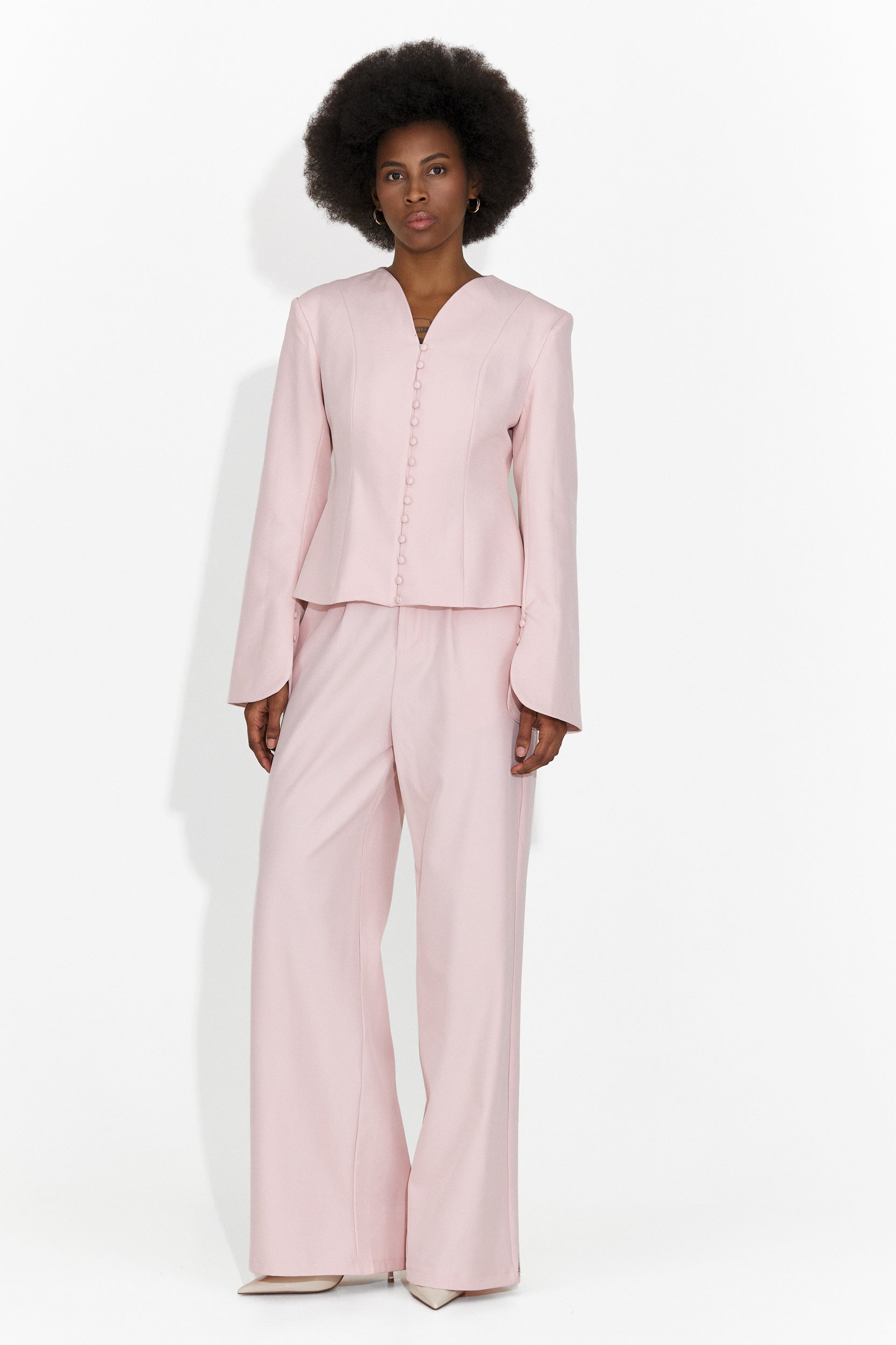 Costum cu pantaloni elegant roz Jayne Bogas