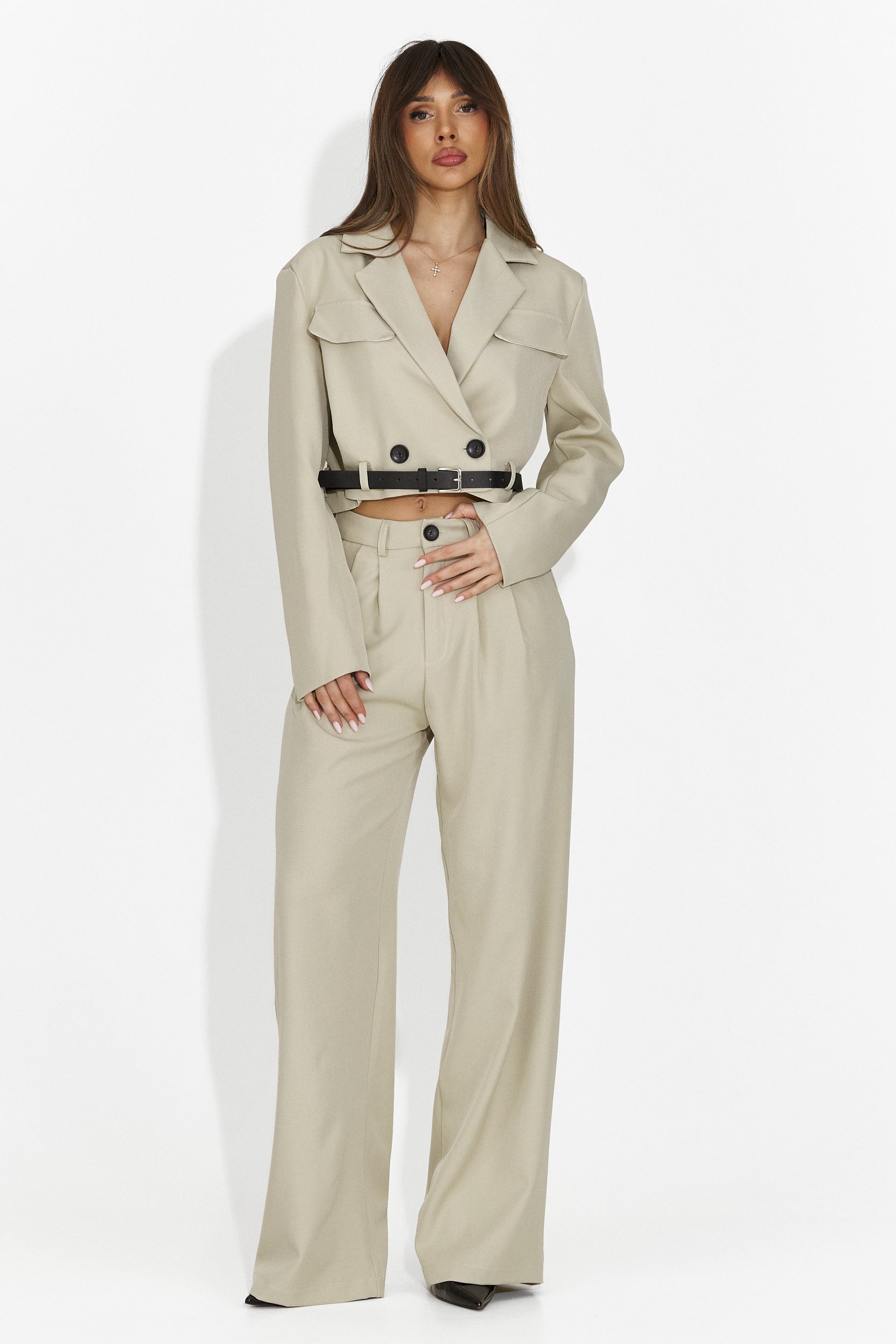 Costum dama elegant bej Esmara Bogas