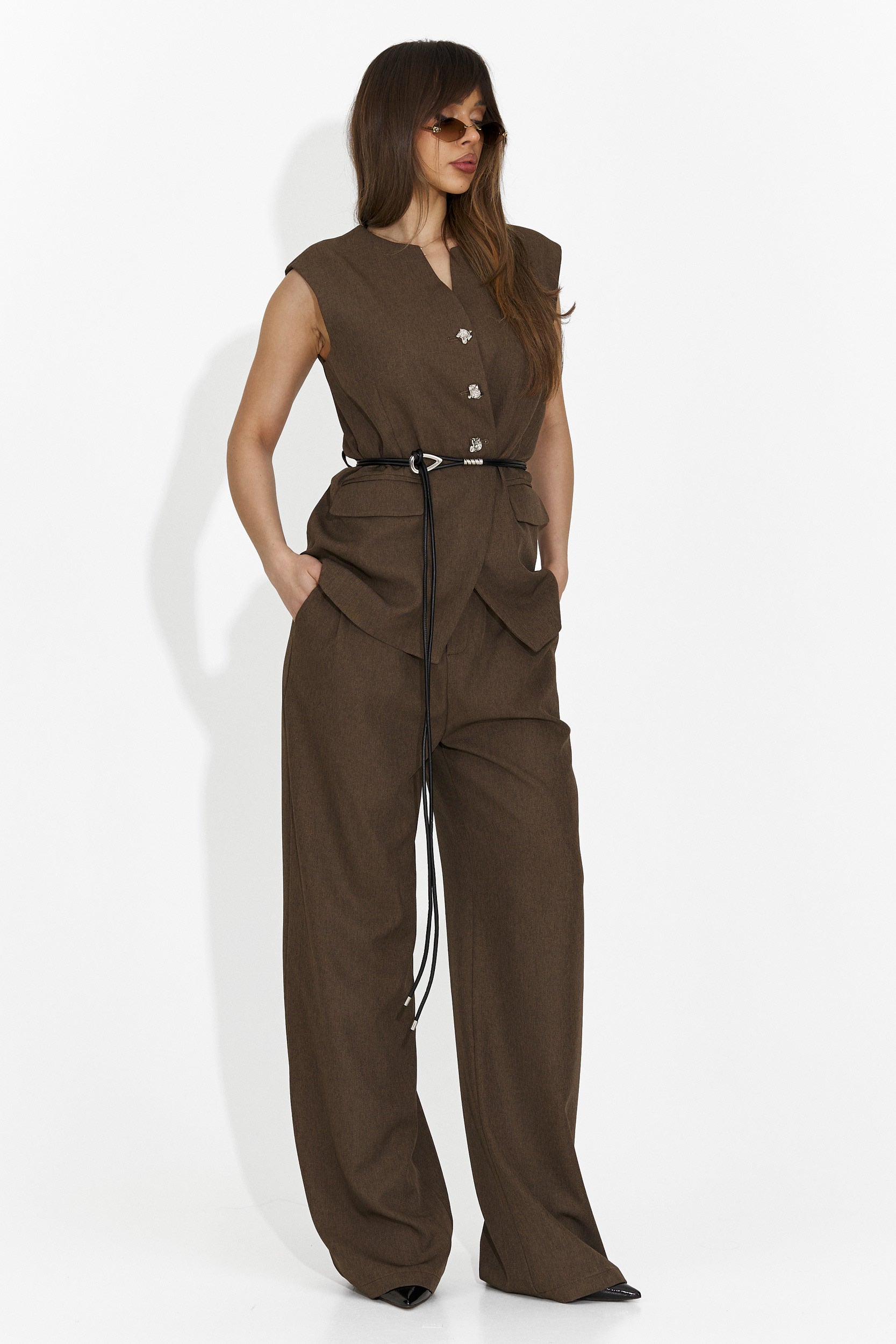 Costum dama vesta + pantaloni maro Avilma Bogas