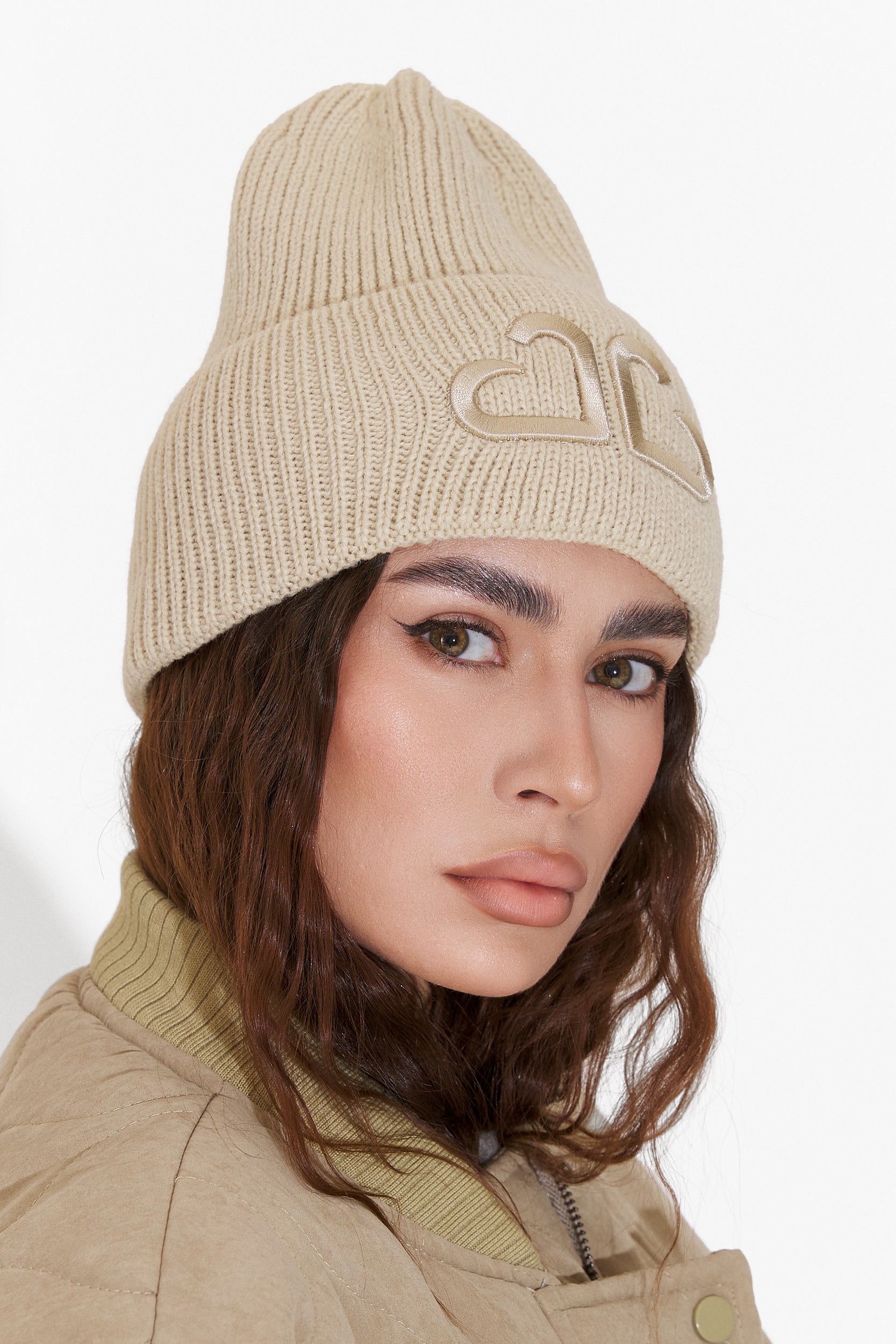 Casual Beige Tausia Bogas Ladies Beanie Hat