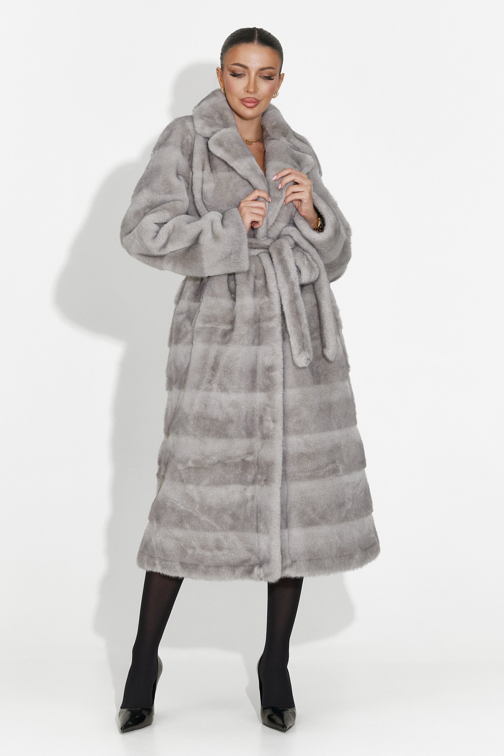Fenoria Bogas Gray Fur Coat