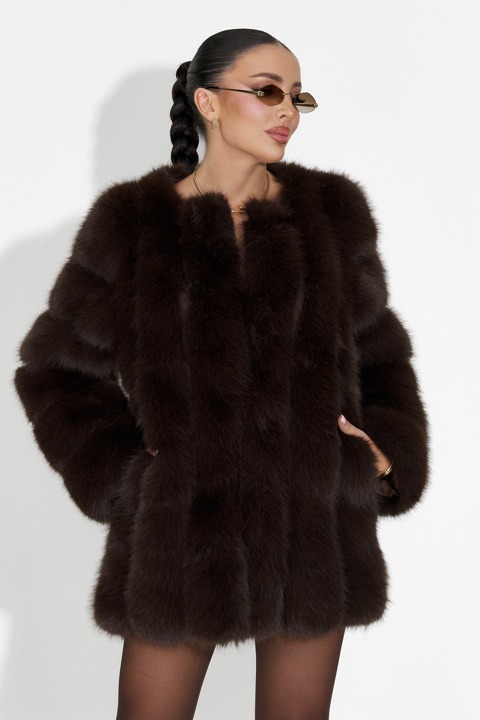 Haina de blana maro Jameia Bogas