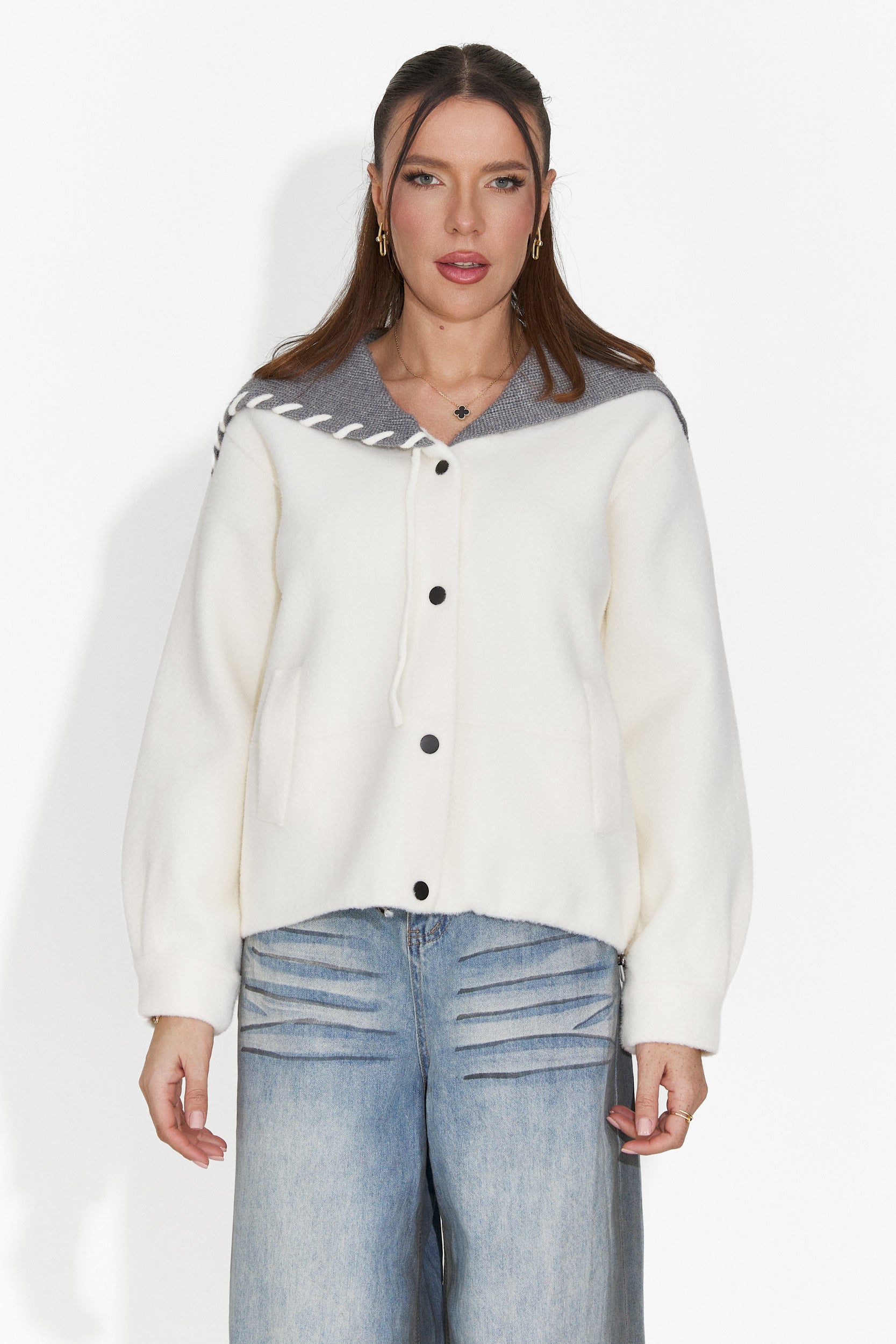 Jacheta dama eleganta crem Agapia Bogas