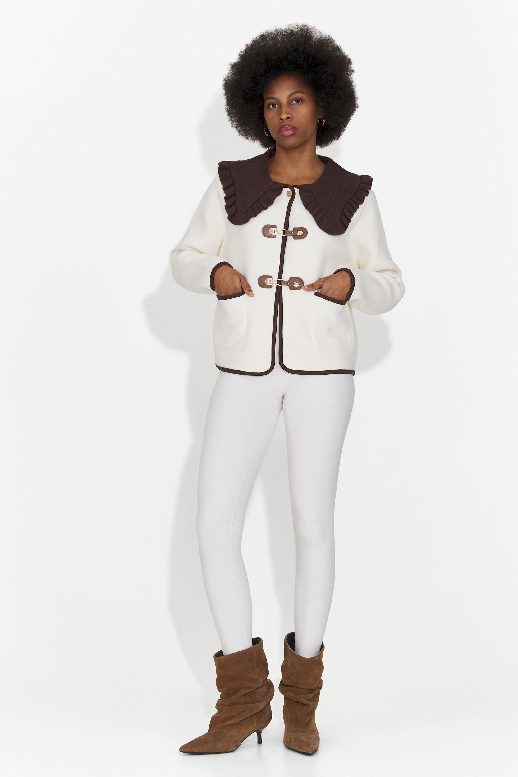 Jacheta dama eleganta crem Atila Bogas