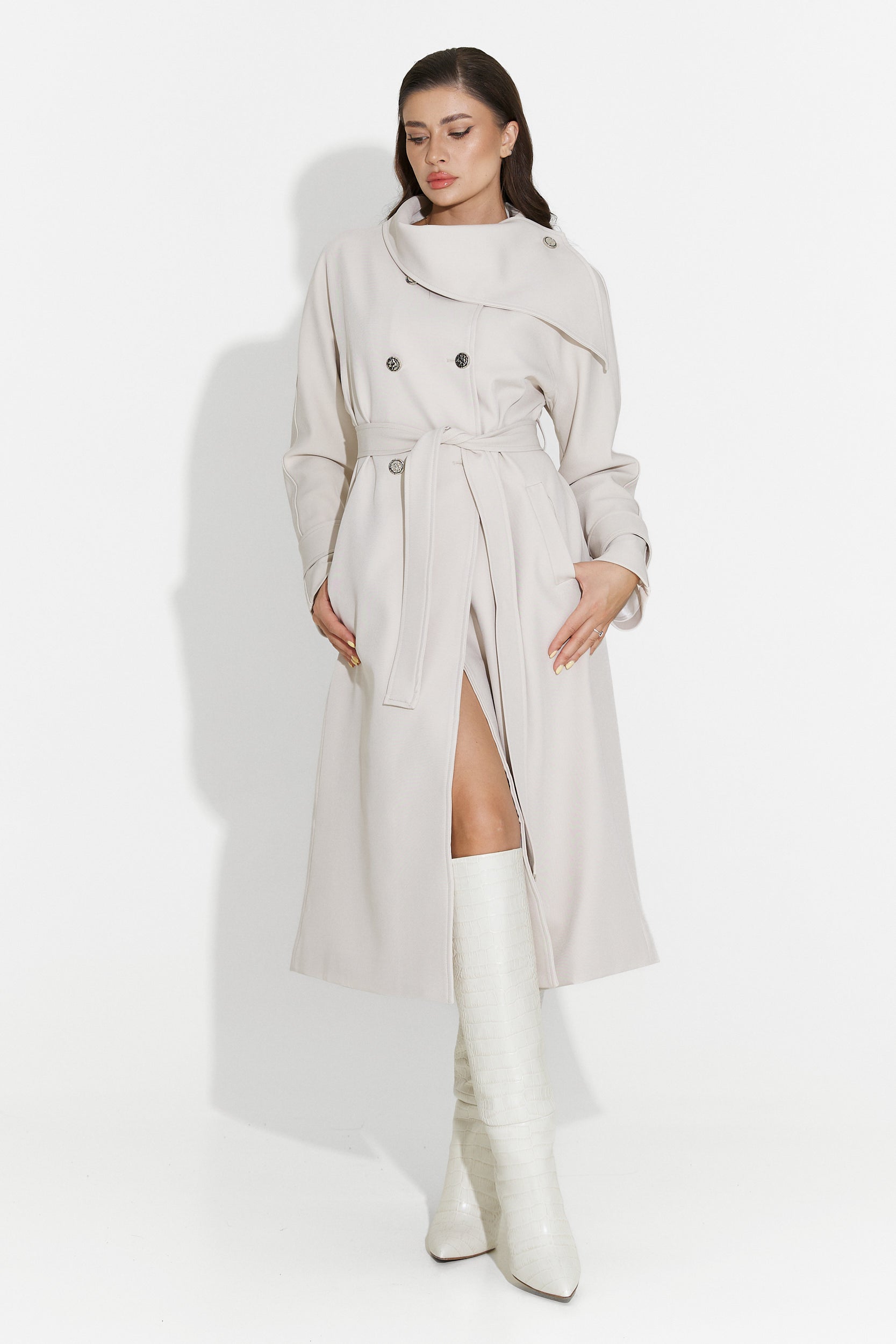 Women's medium greige coat Scotie Bogas