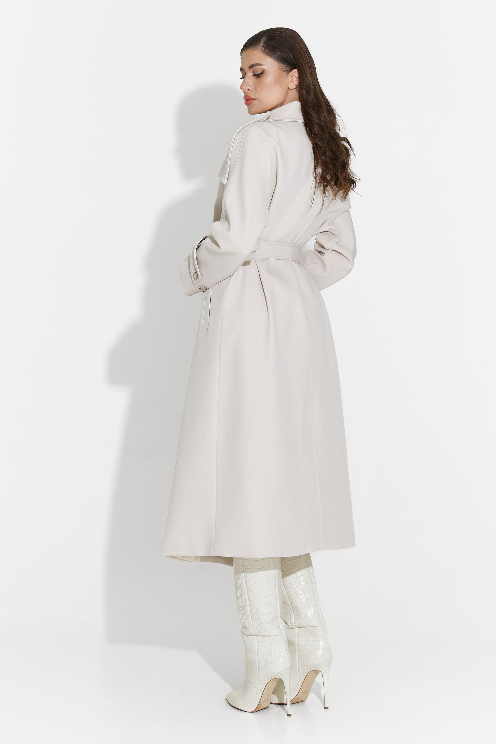 Women's medium greige coat Scotie Bogas