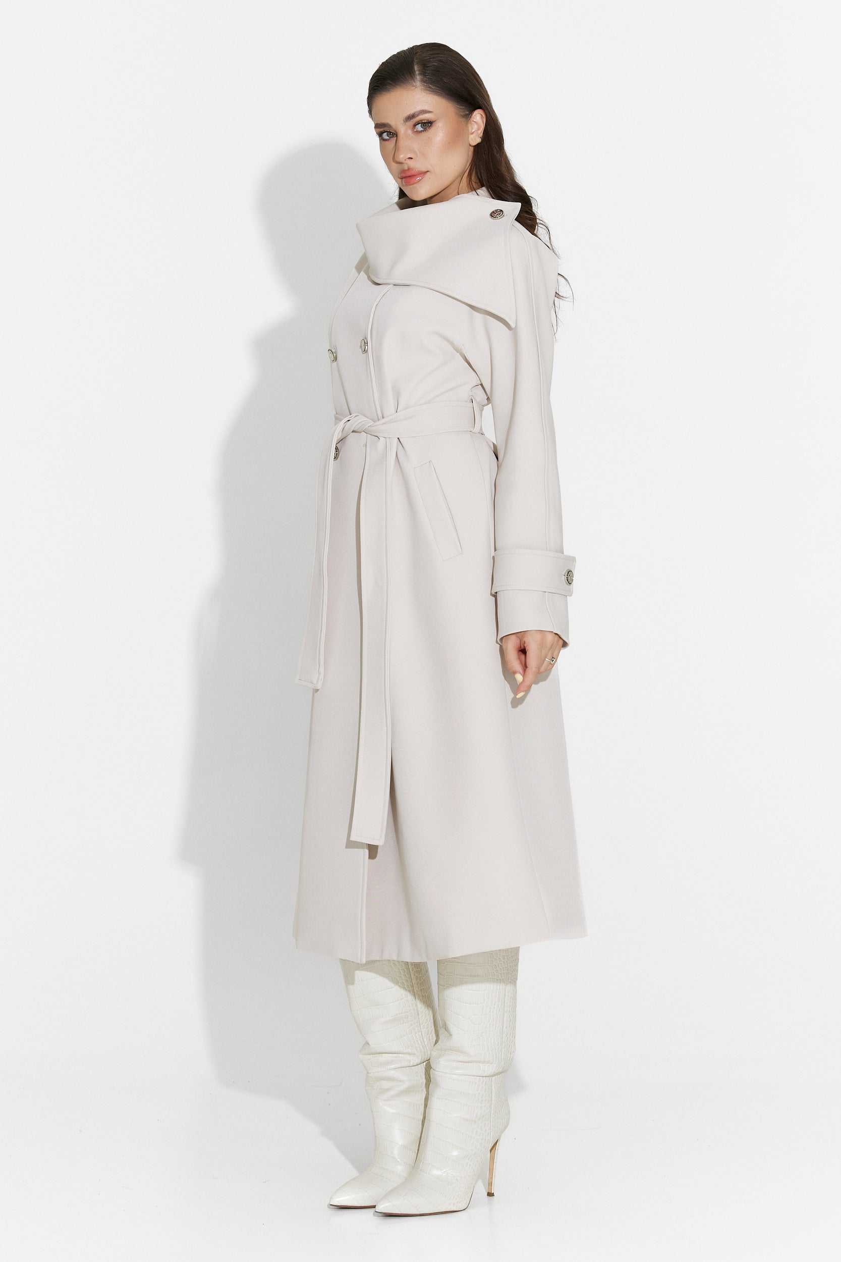 Women's medium greige coat Scotie Bogas