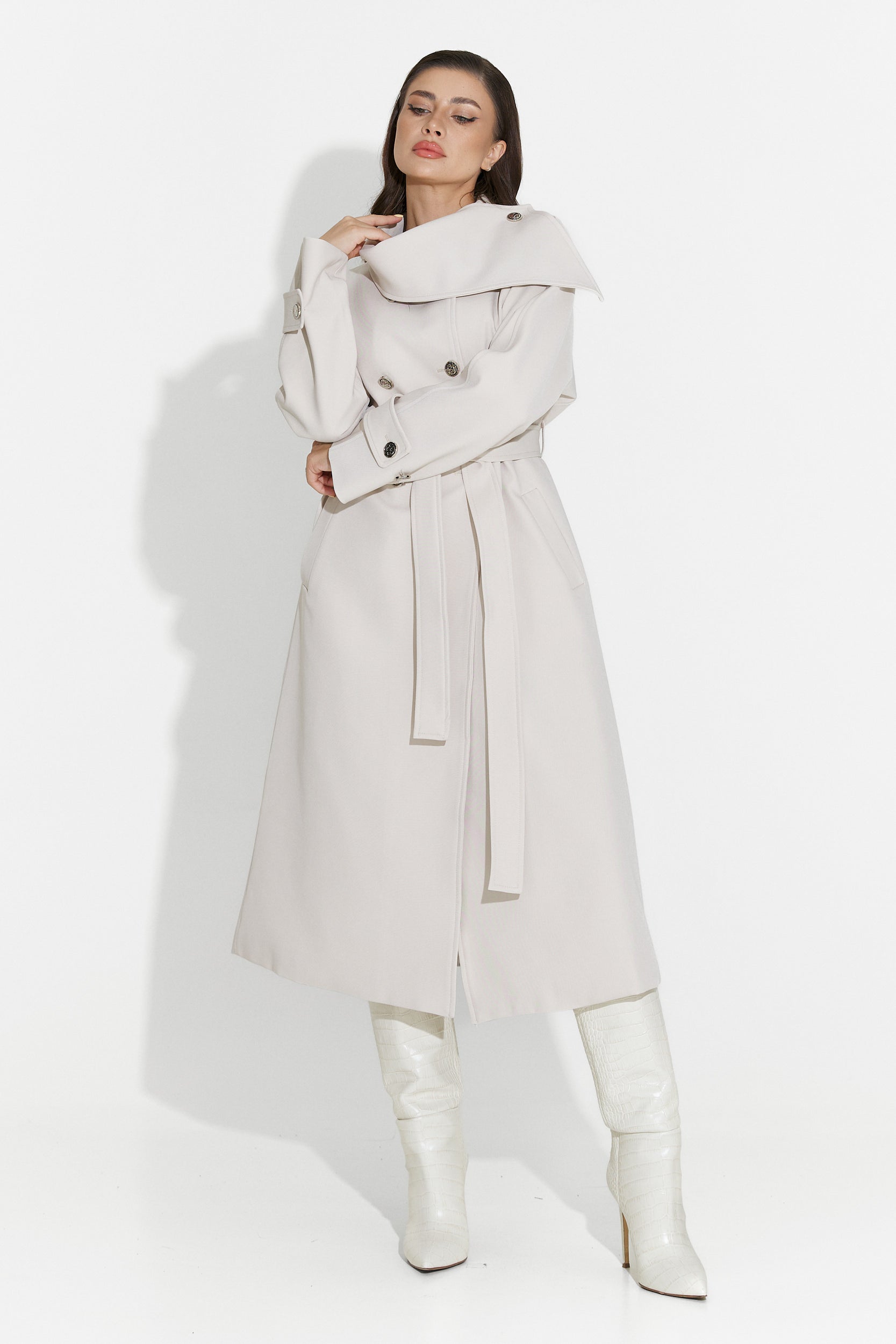 Women's medium greige coat Scotie Bogas