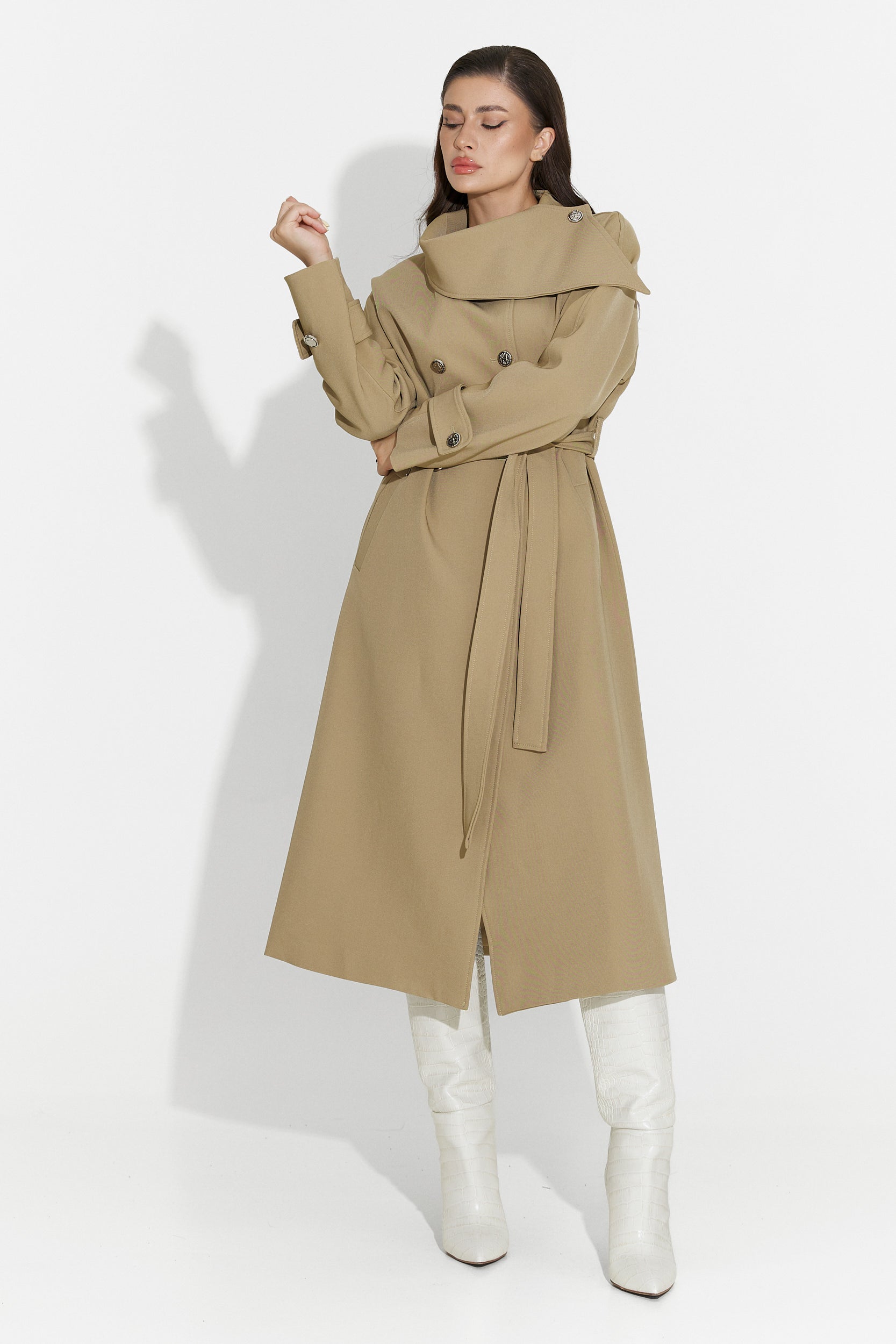 Women's medium brown coat Scotie Bogas