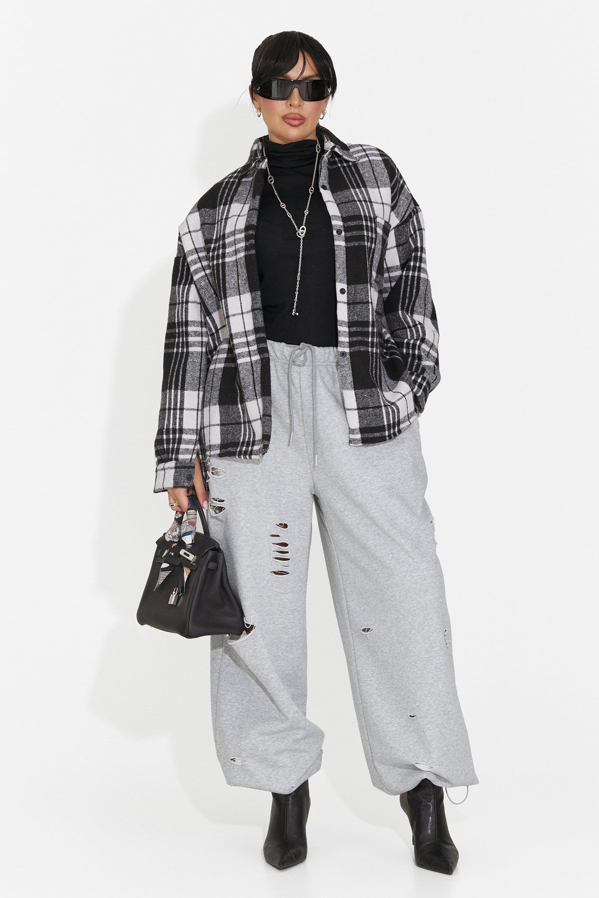 Pantaloni casual gri Lulaoa Bogas