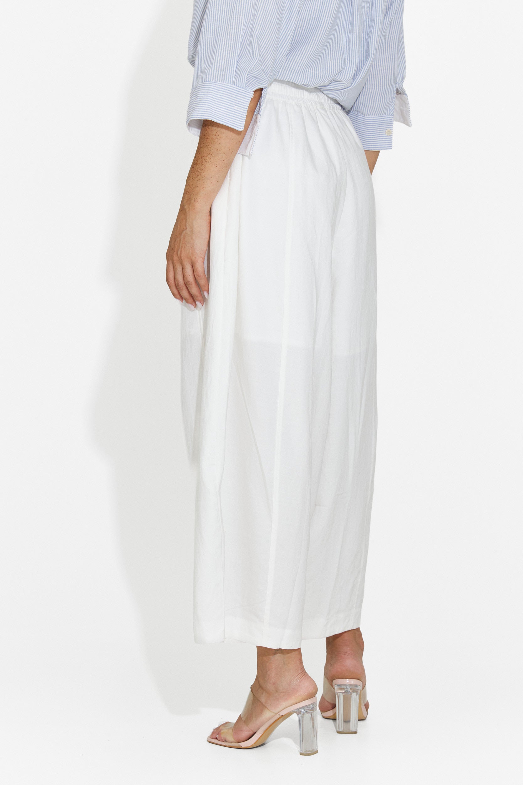 Pantaloni dama casual albi Eusepia Bogas