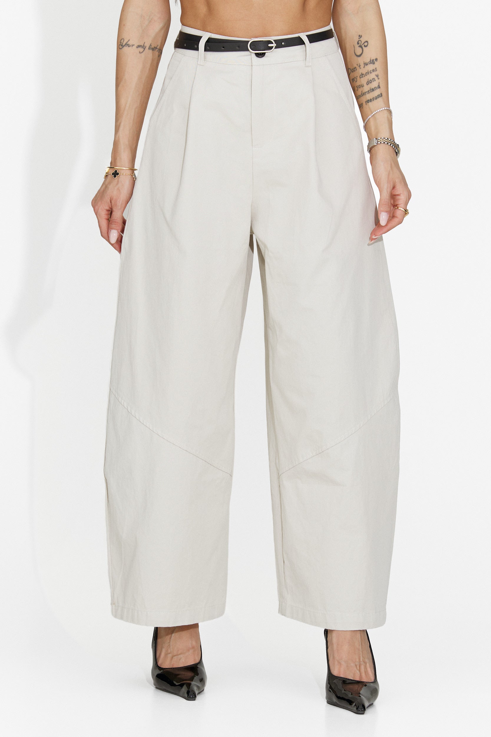 Pantaloni dama casual bej Horwed Bogas