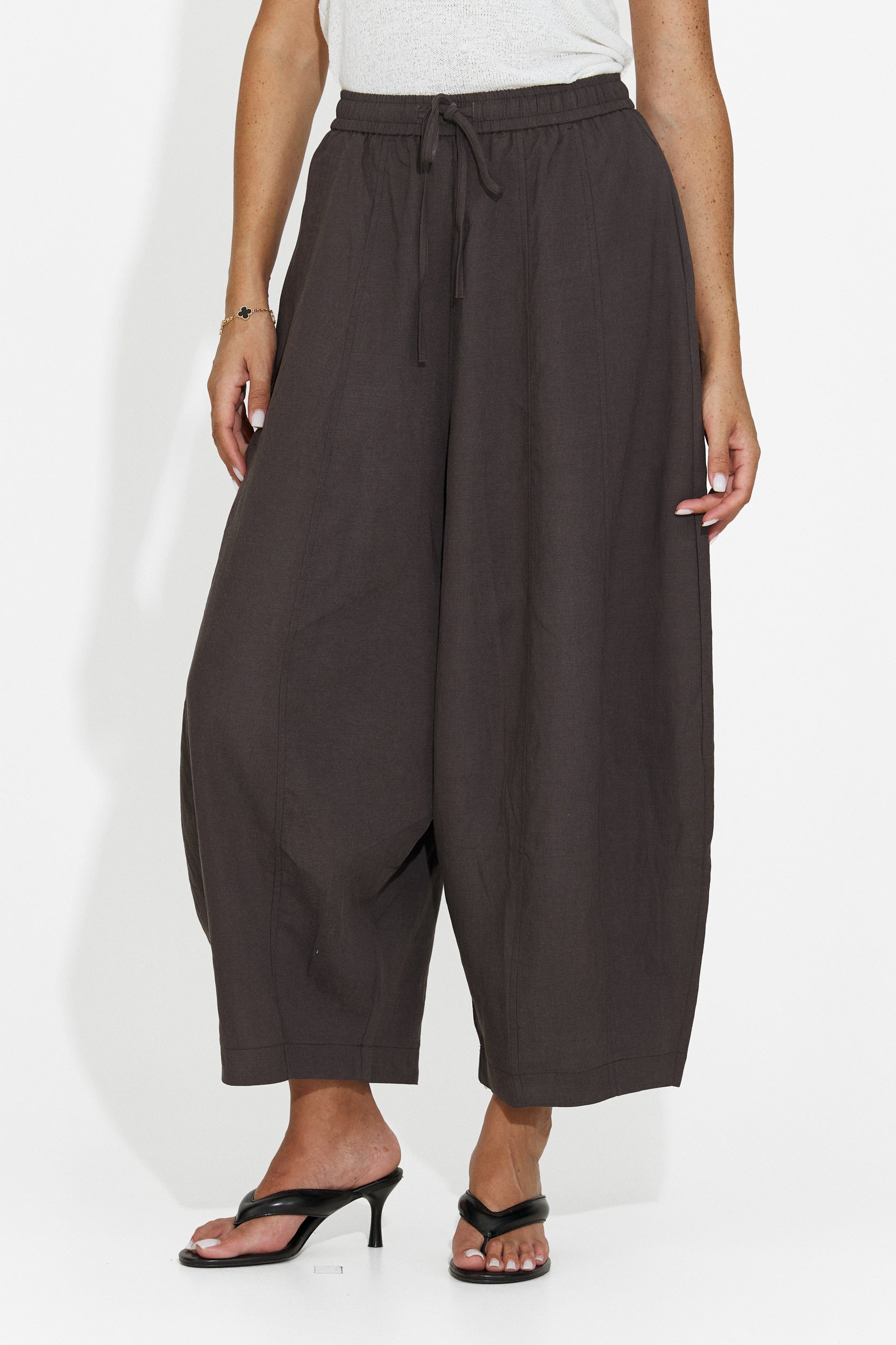Pantaloni dama casual gri Eusepia Bogas