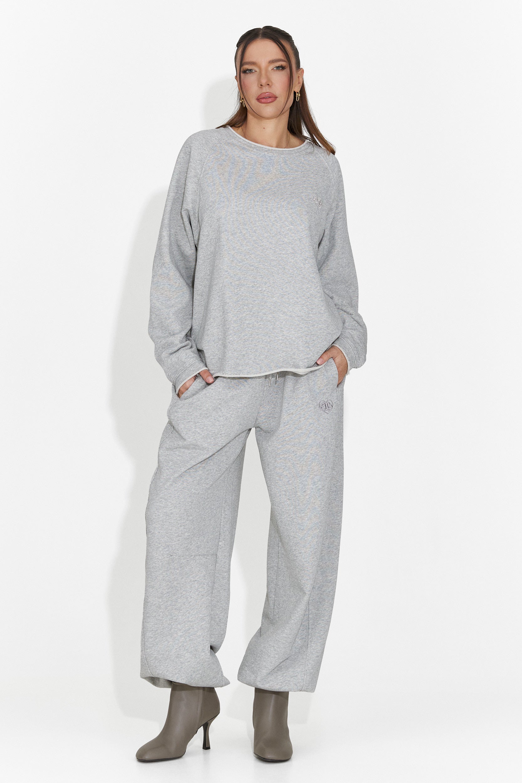 Pantaloni dama casual gri Romela Bogas