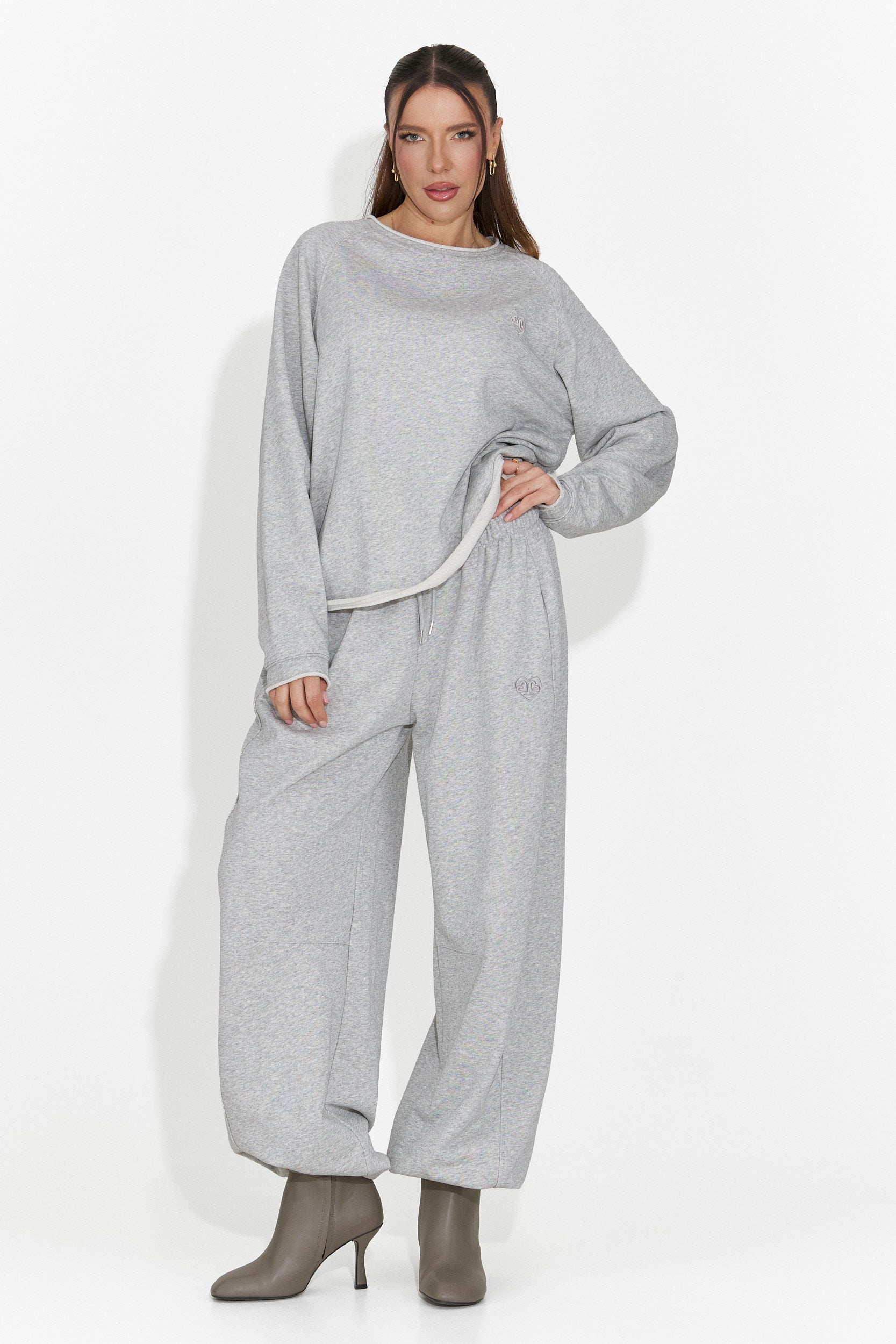 Pantaloni dama casual gri Romela Bogas